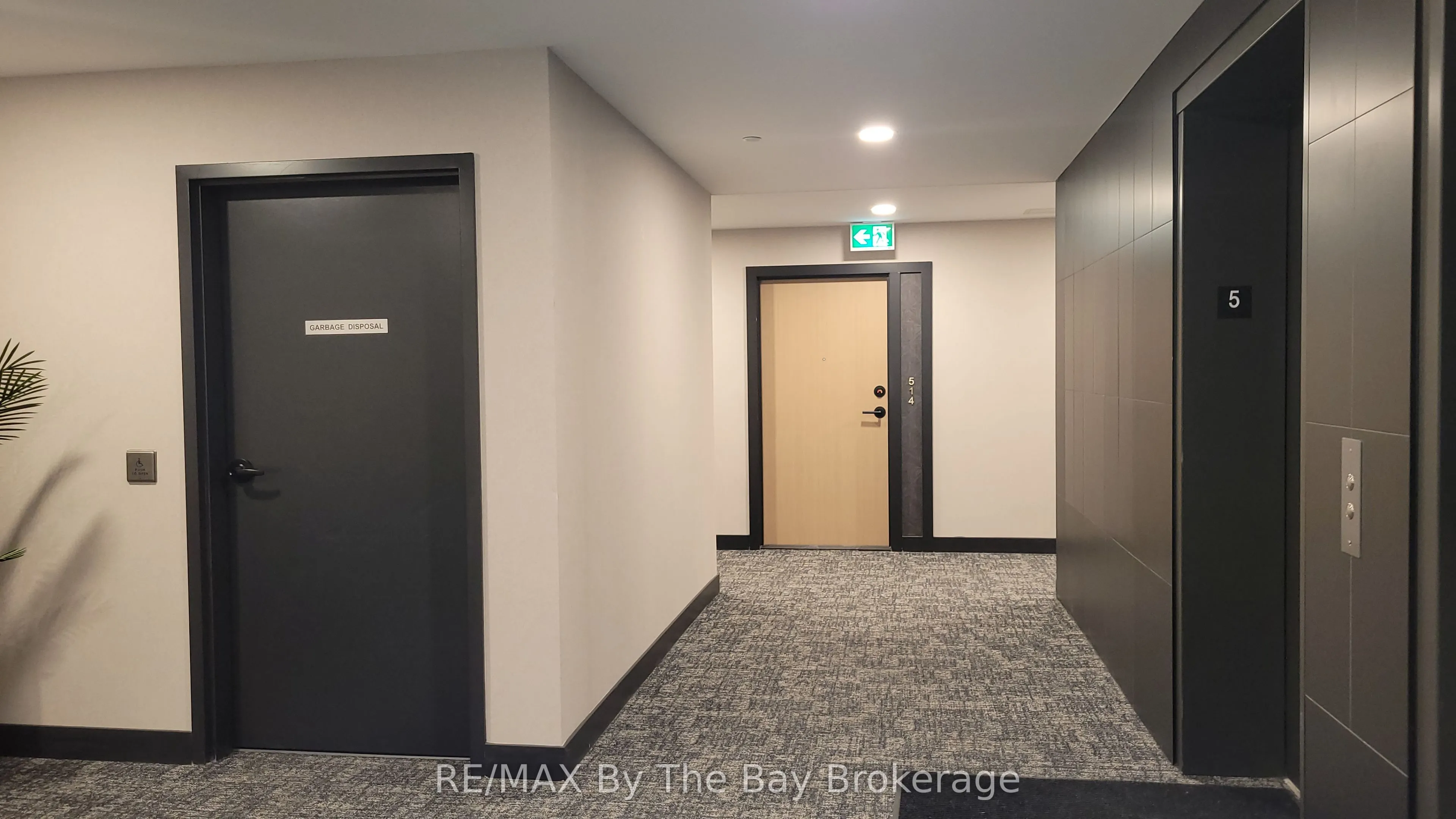 31 Huron Street, #502