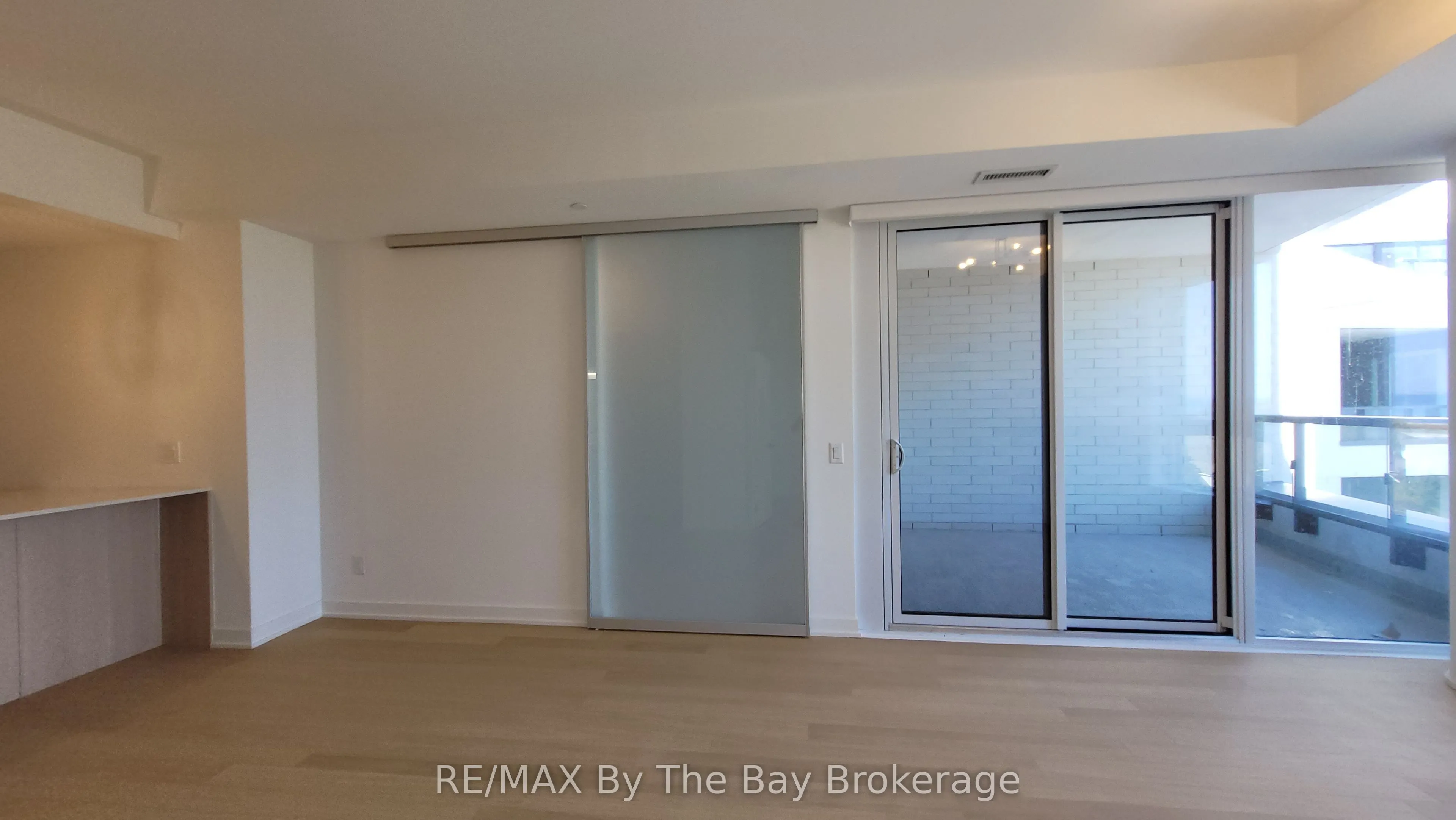 31 Huron Street, #502