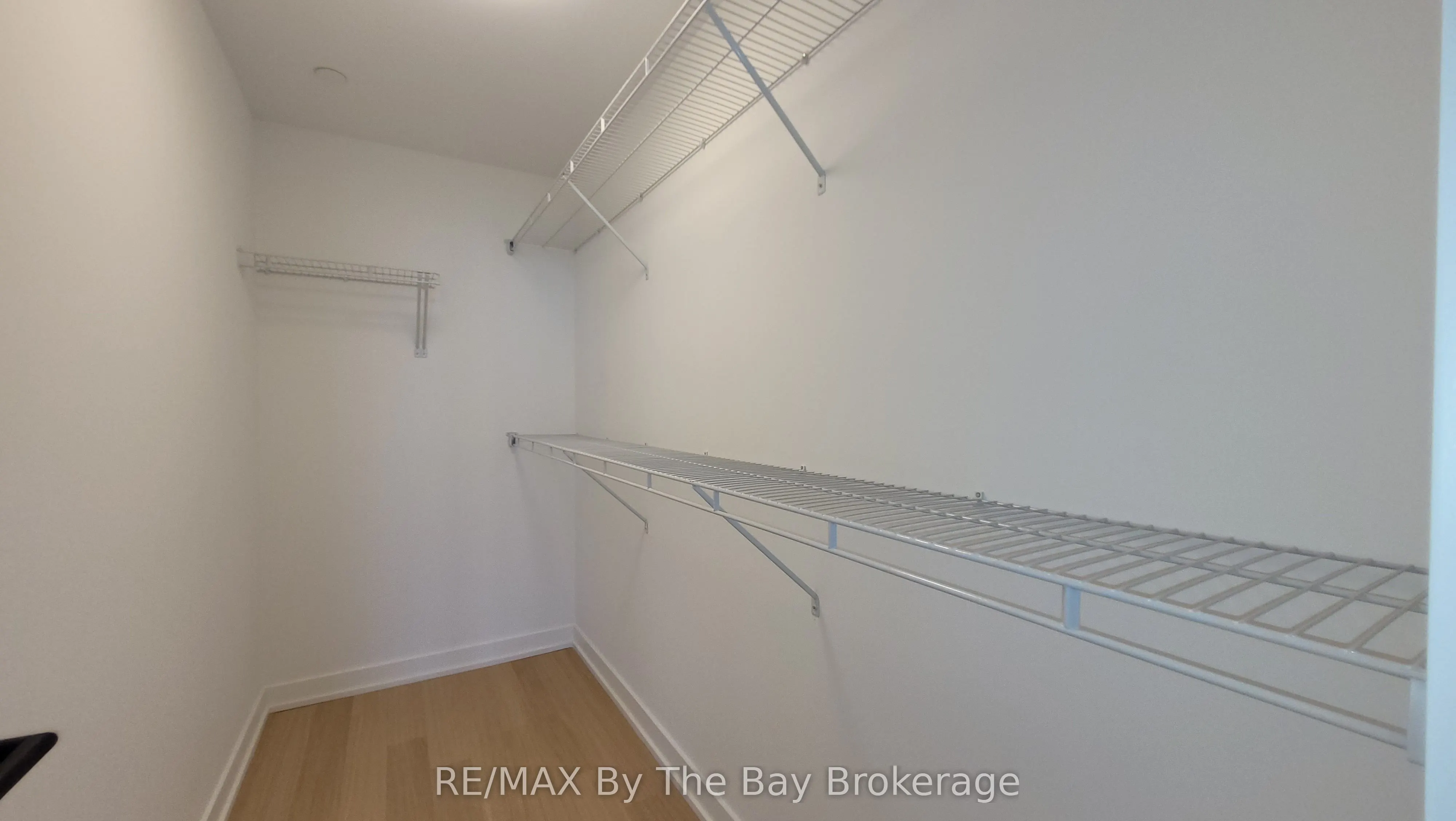 31 Huron Street, #502