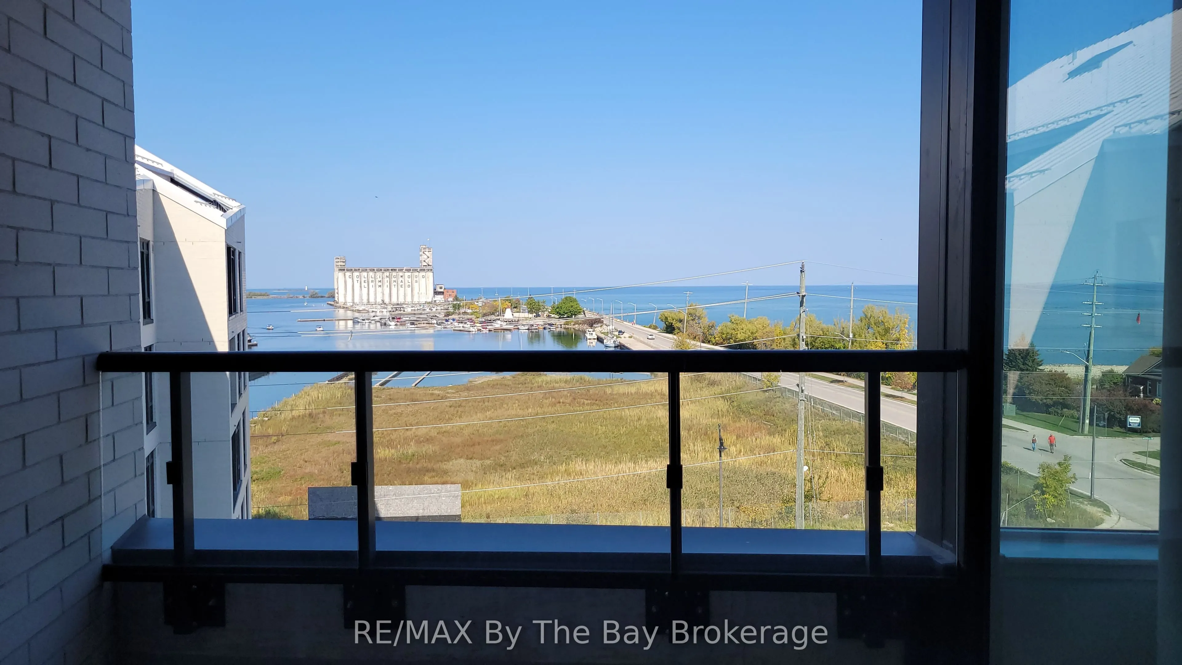 31 Huron Street, #502