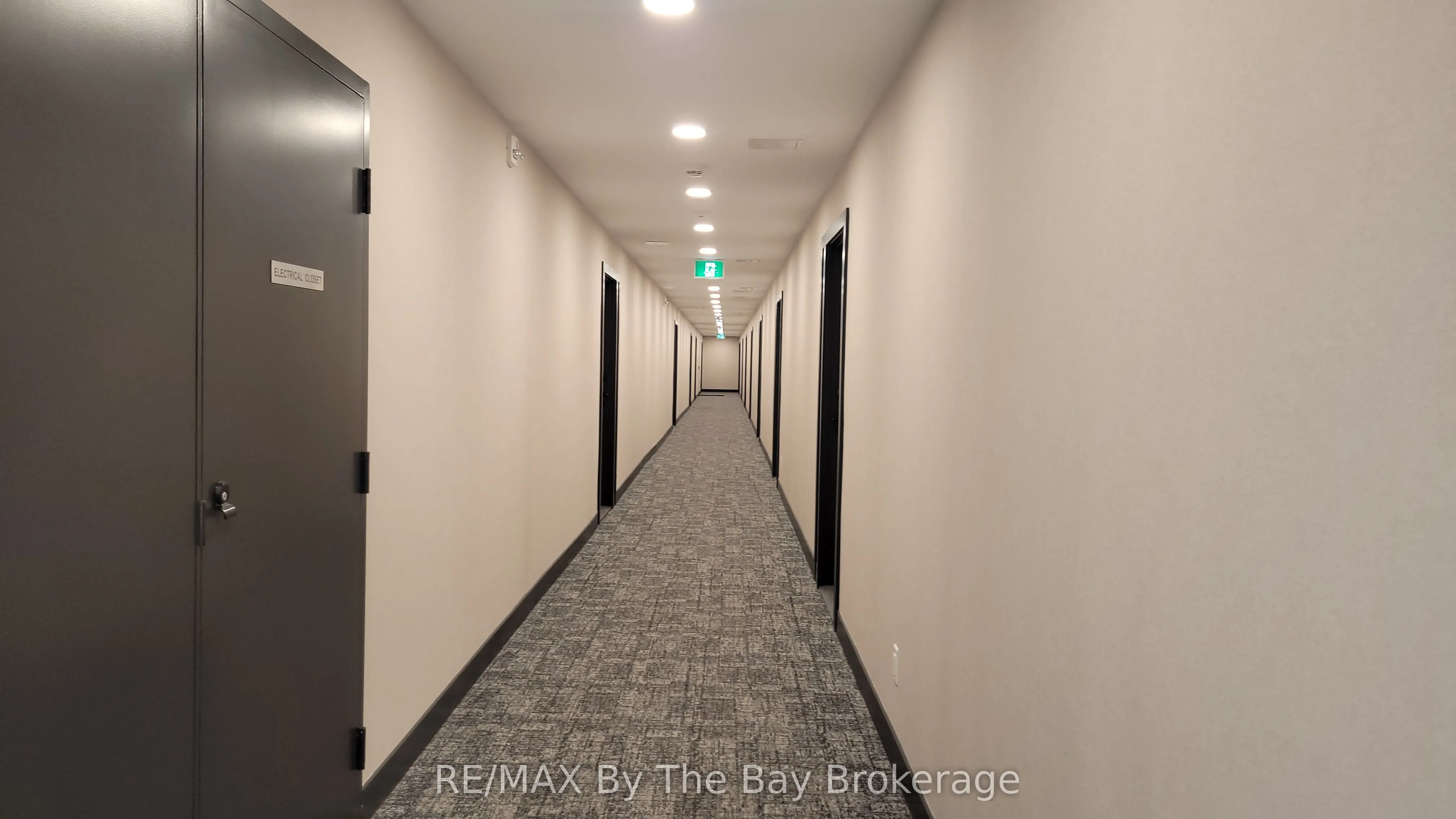31 Huron Street, #502