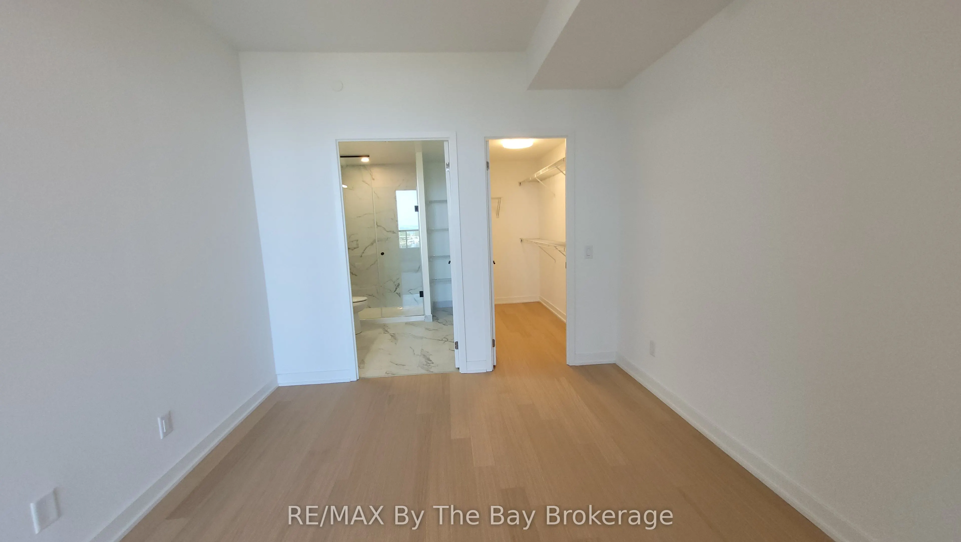 31 Huron Street, #502