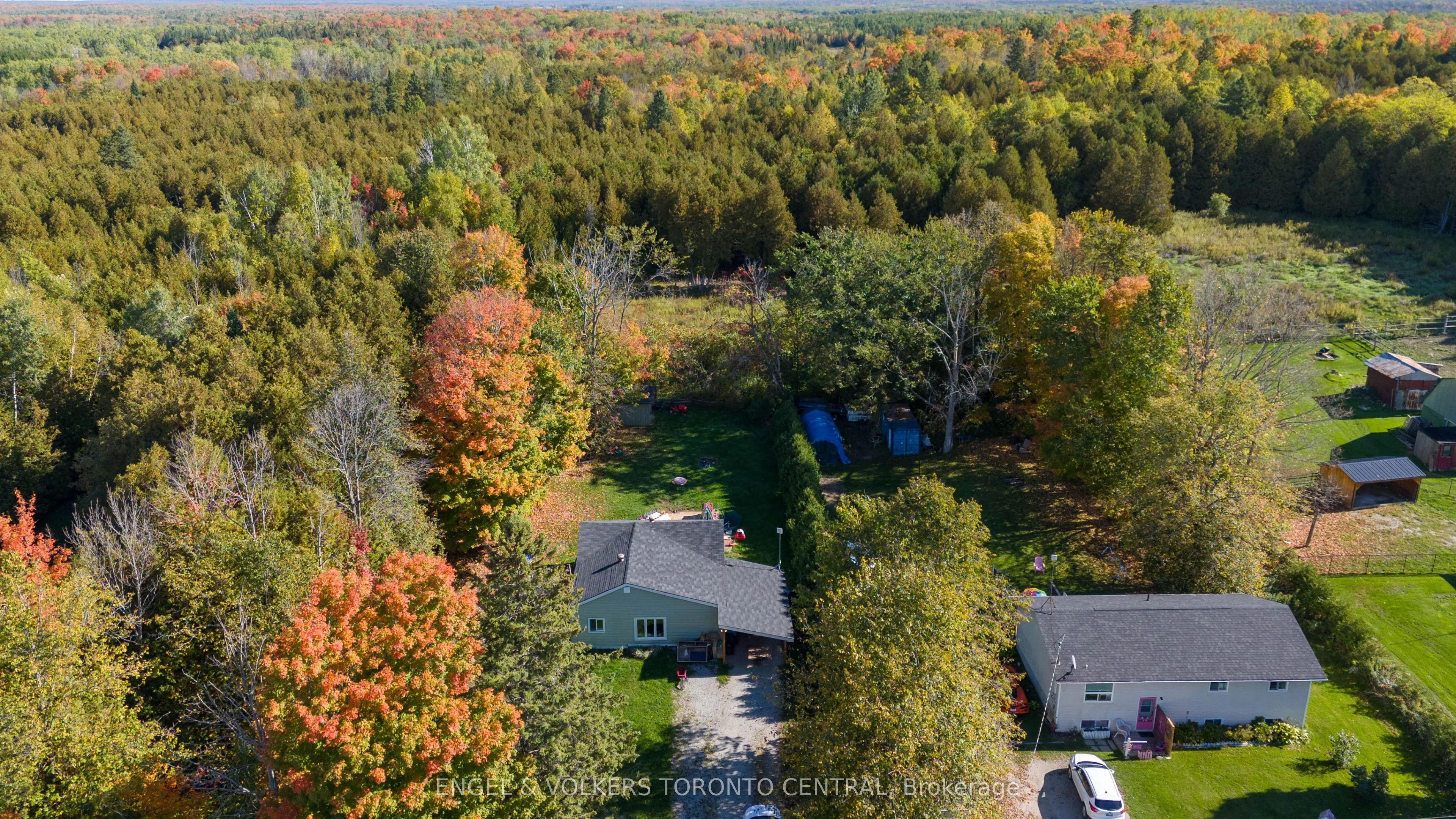 2165 TOWN Line