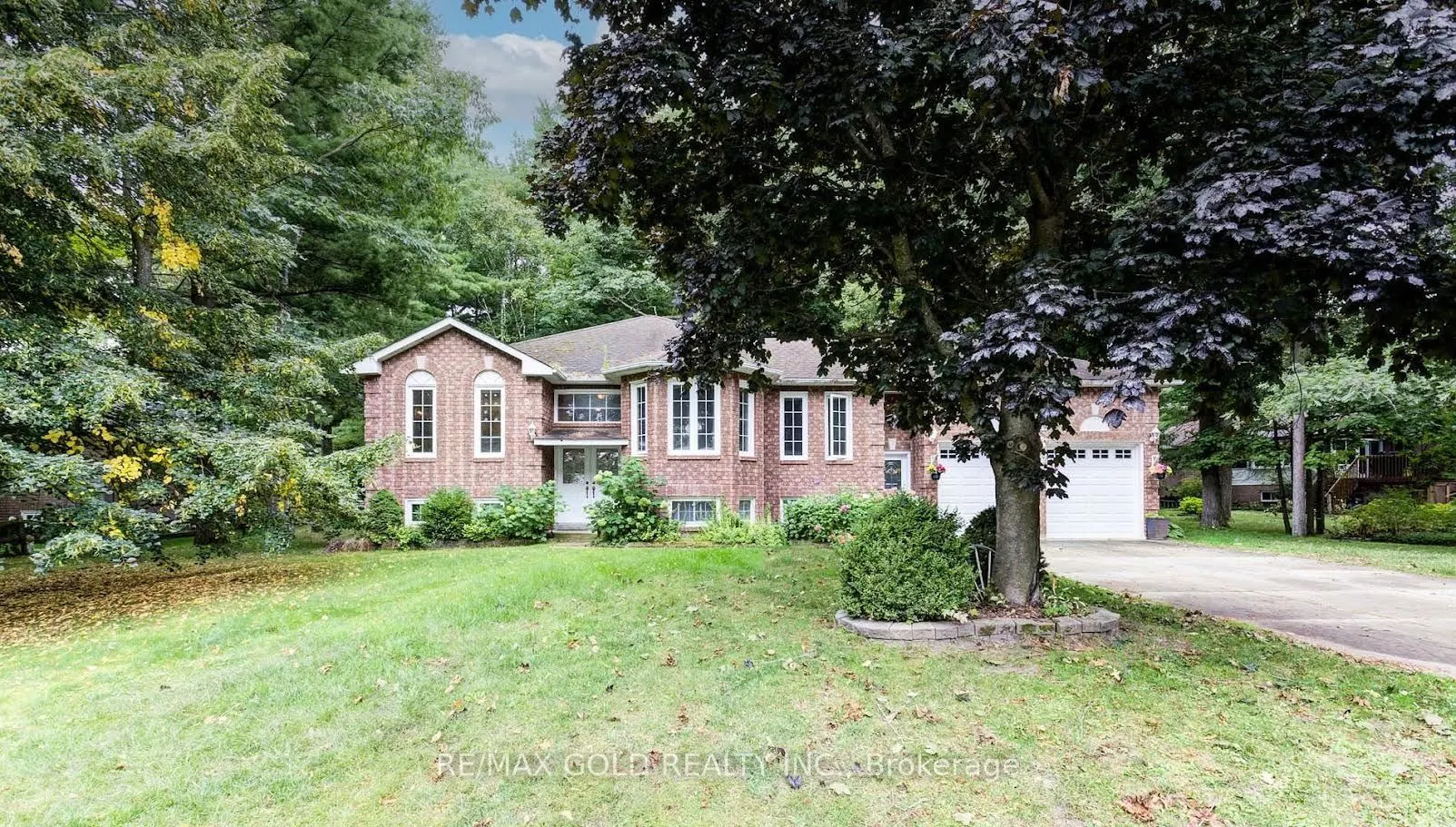 39 Downer Crescent