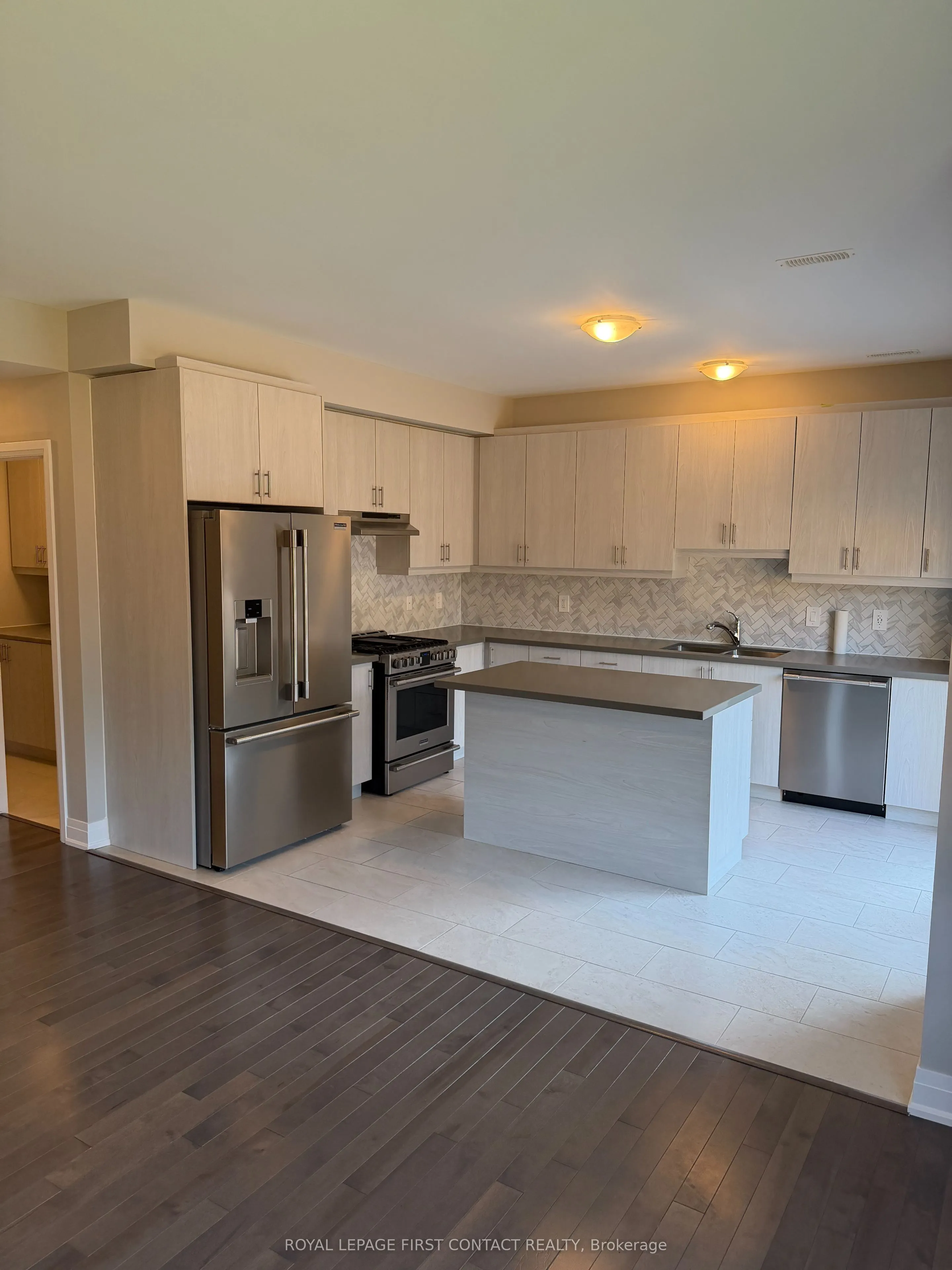 25 Paddington Grove, #Upper