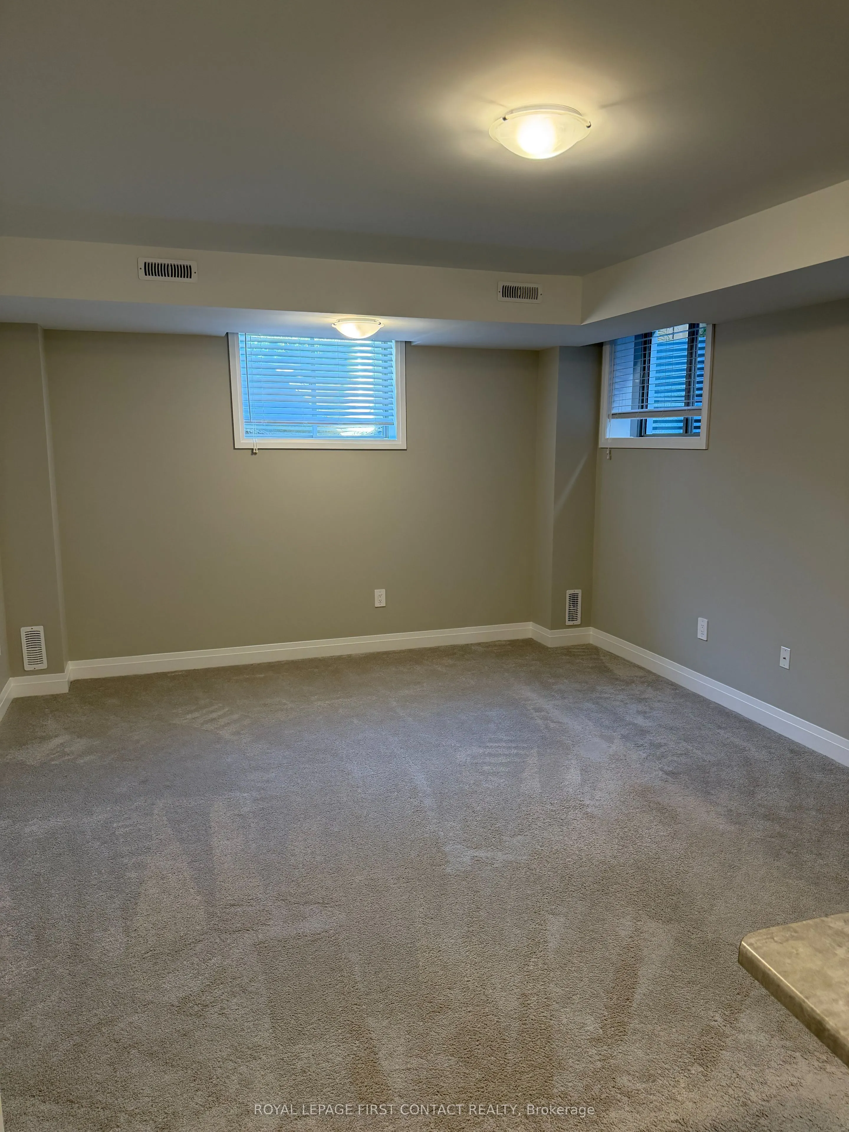 25 Paddington Grove, #Lower Unit