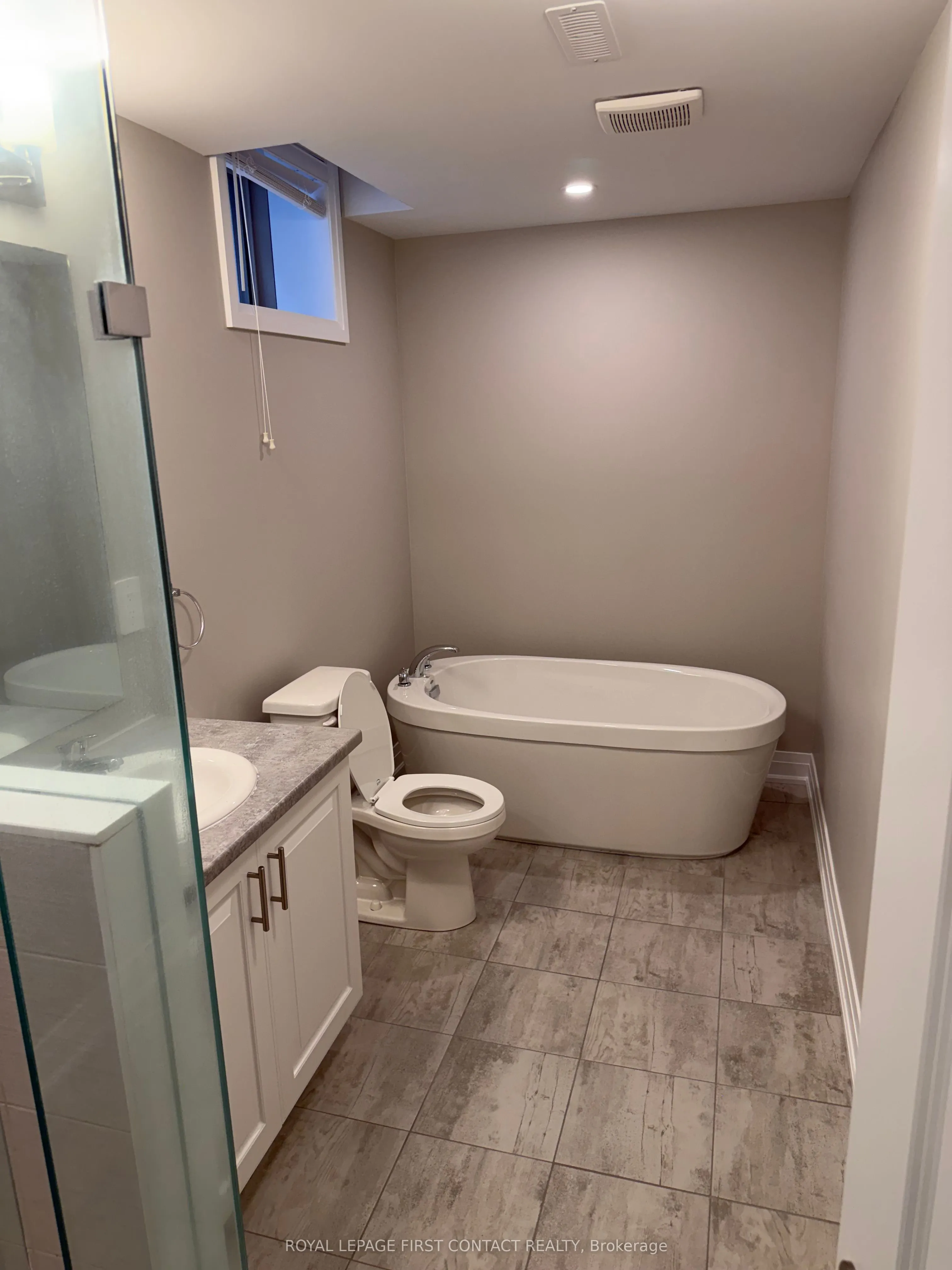 25 Paddington Grove, #Lower Unit