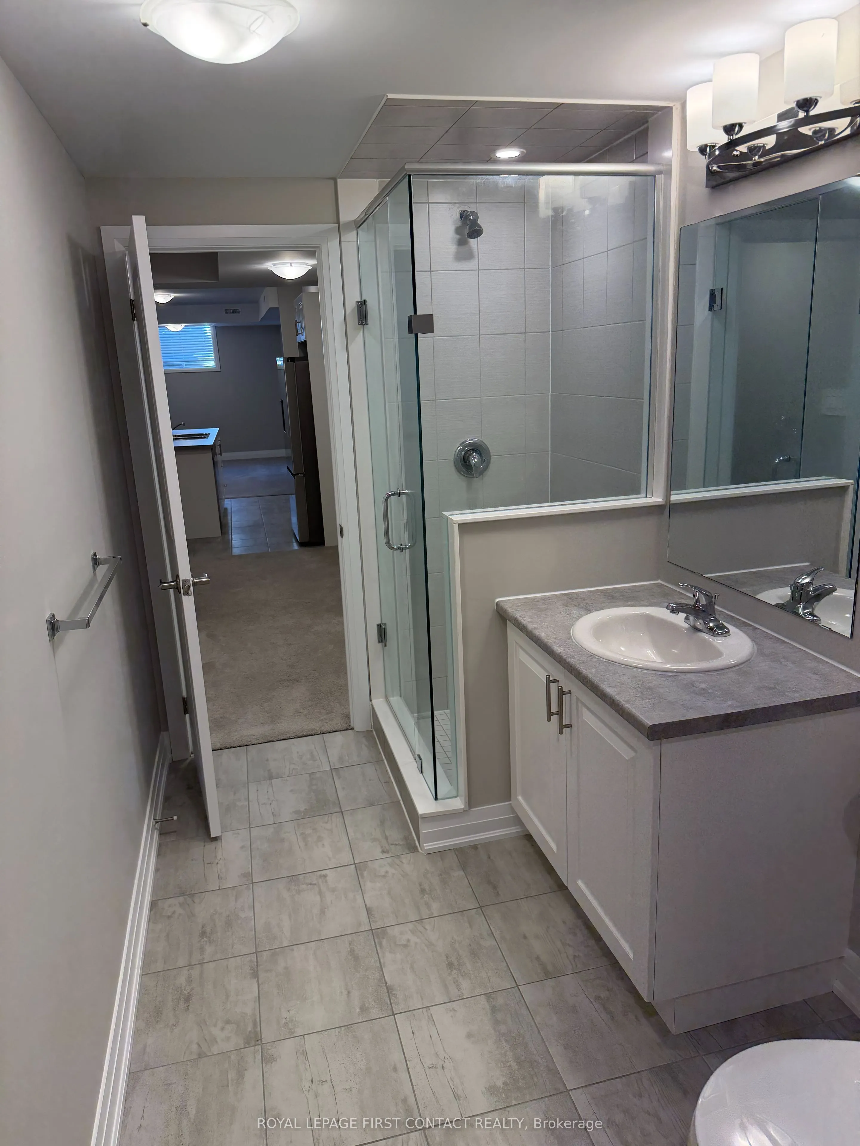 25 Paddington Grove, #Lower Unit