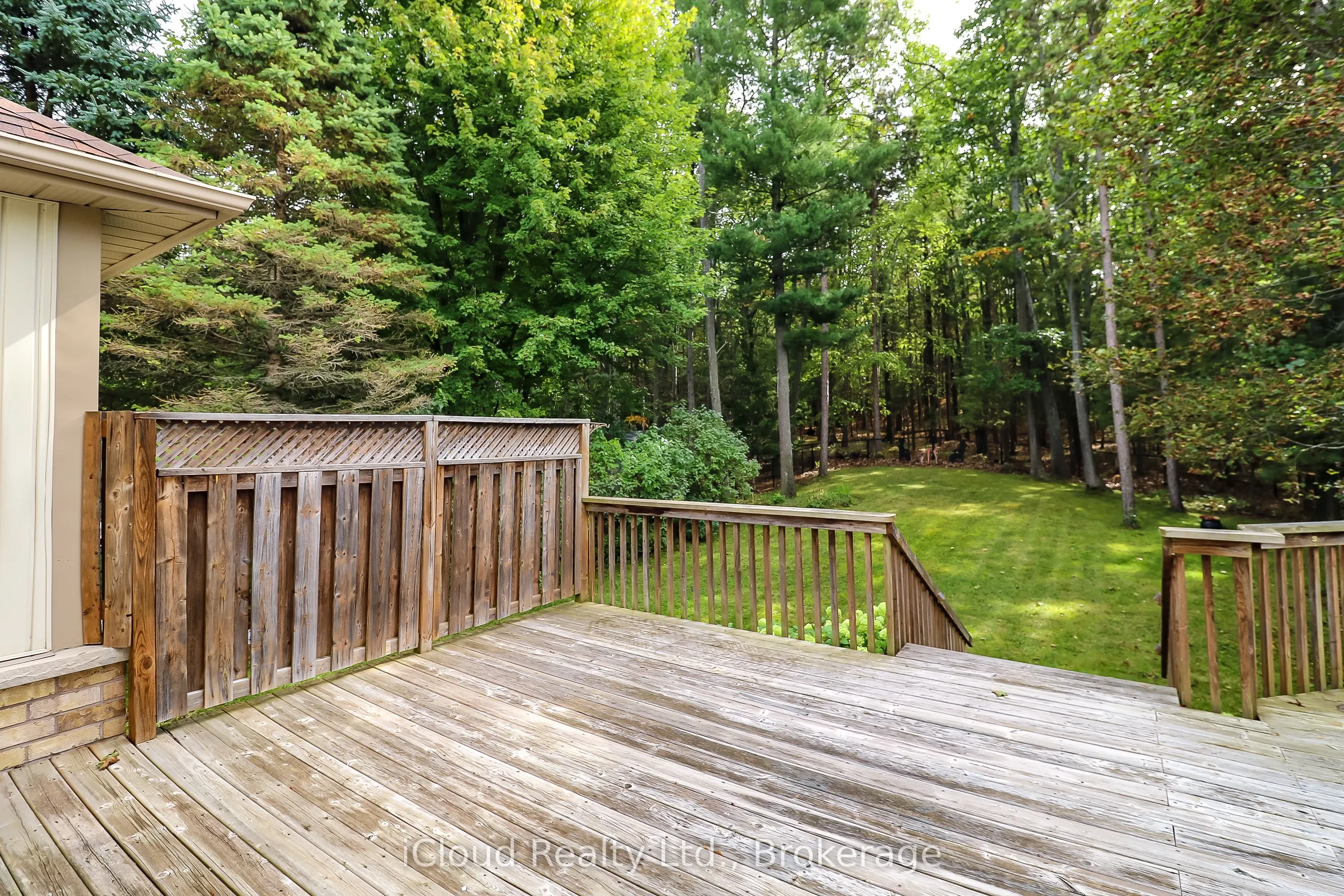 154 Royal Beech Drive