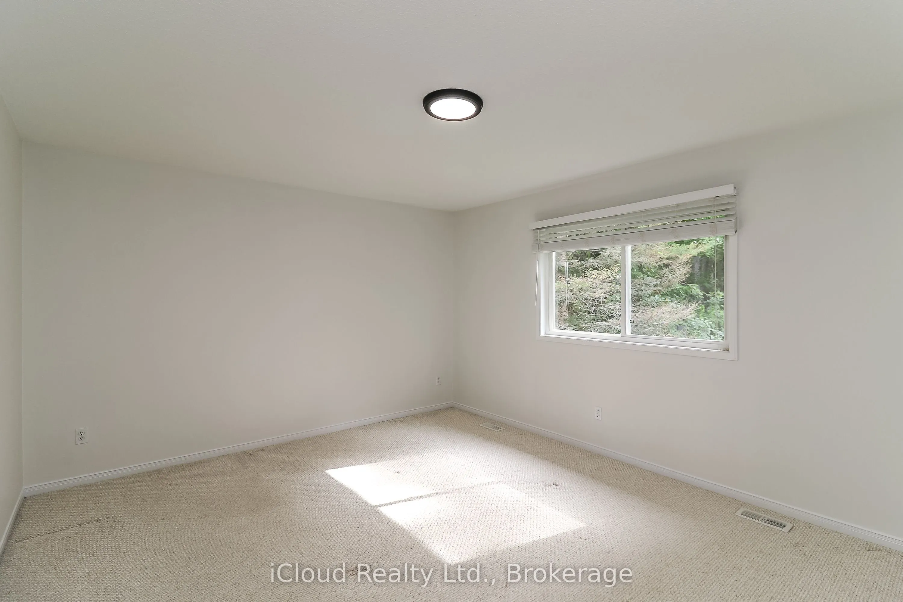 154 Royal Beech Drive