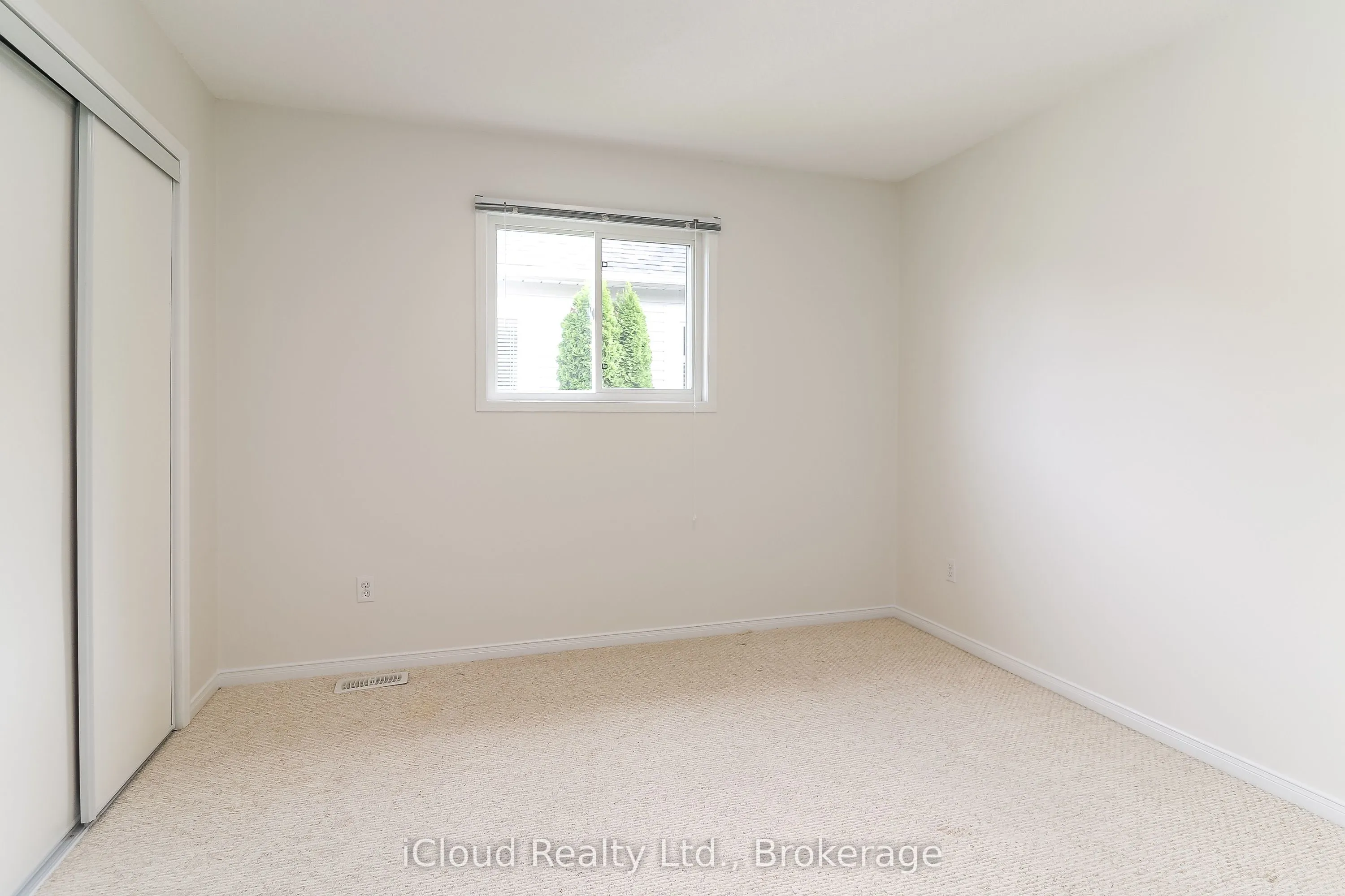 154 Royal Beech Drive