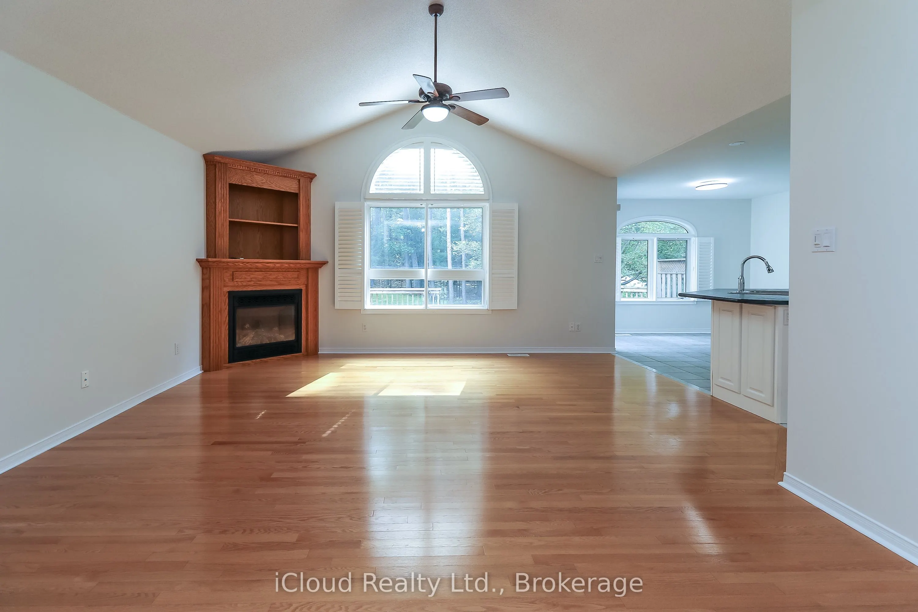 154 Royal Beech Drive
