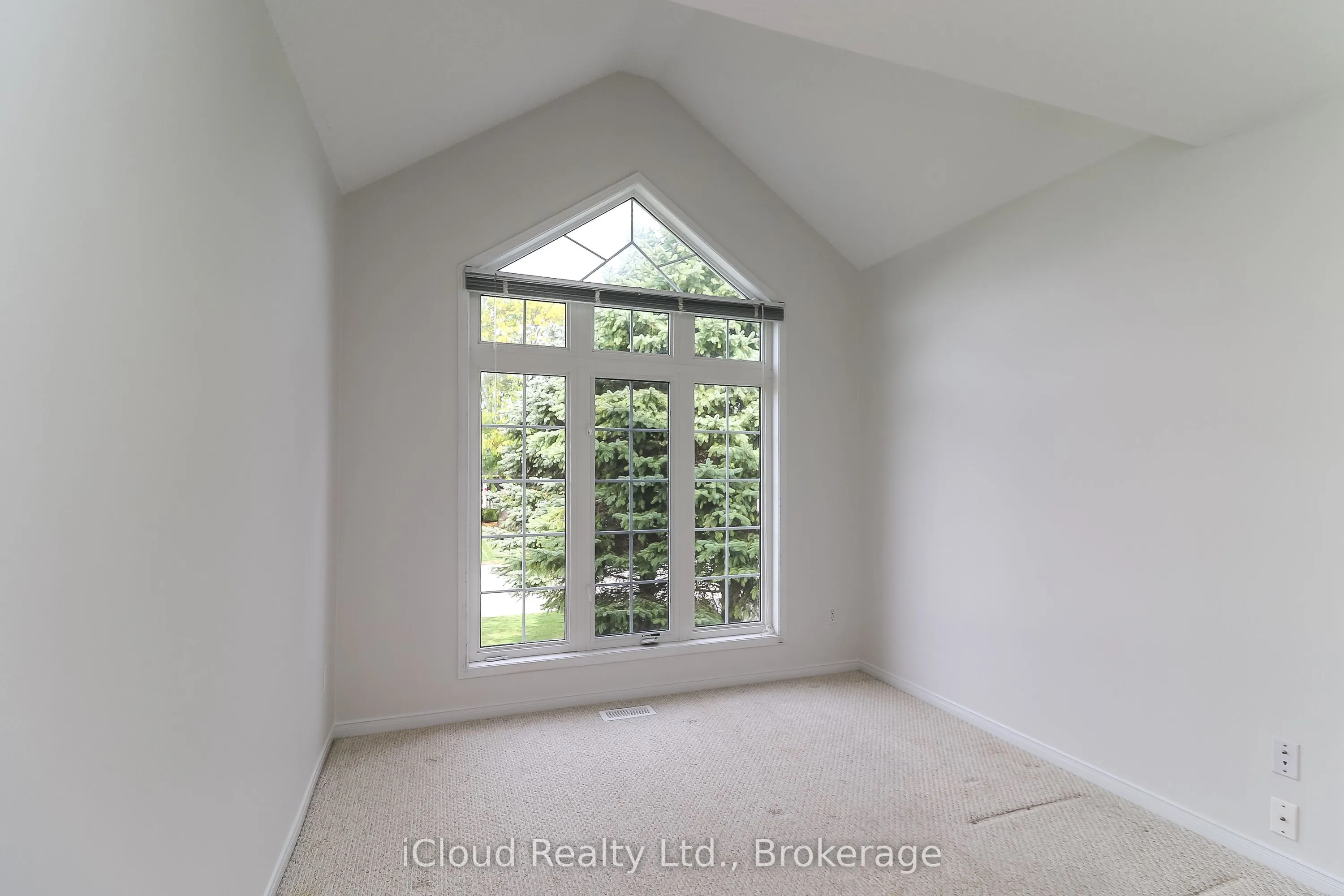 154 Royal Beech Drive