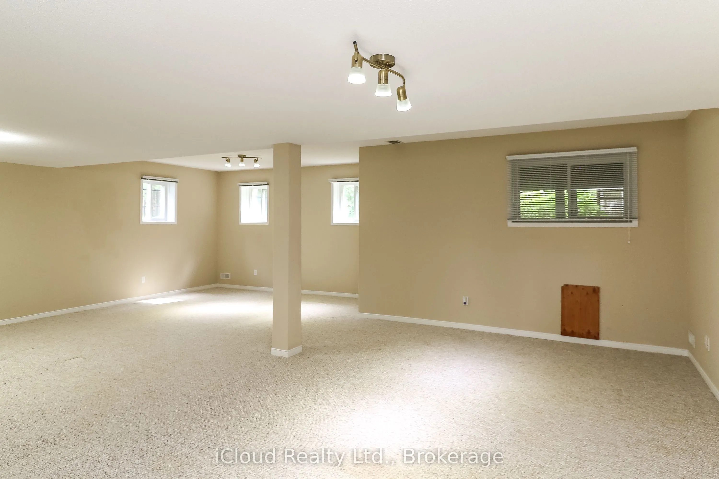 154 Royal Beech Drive
