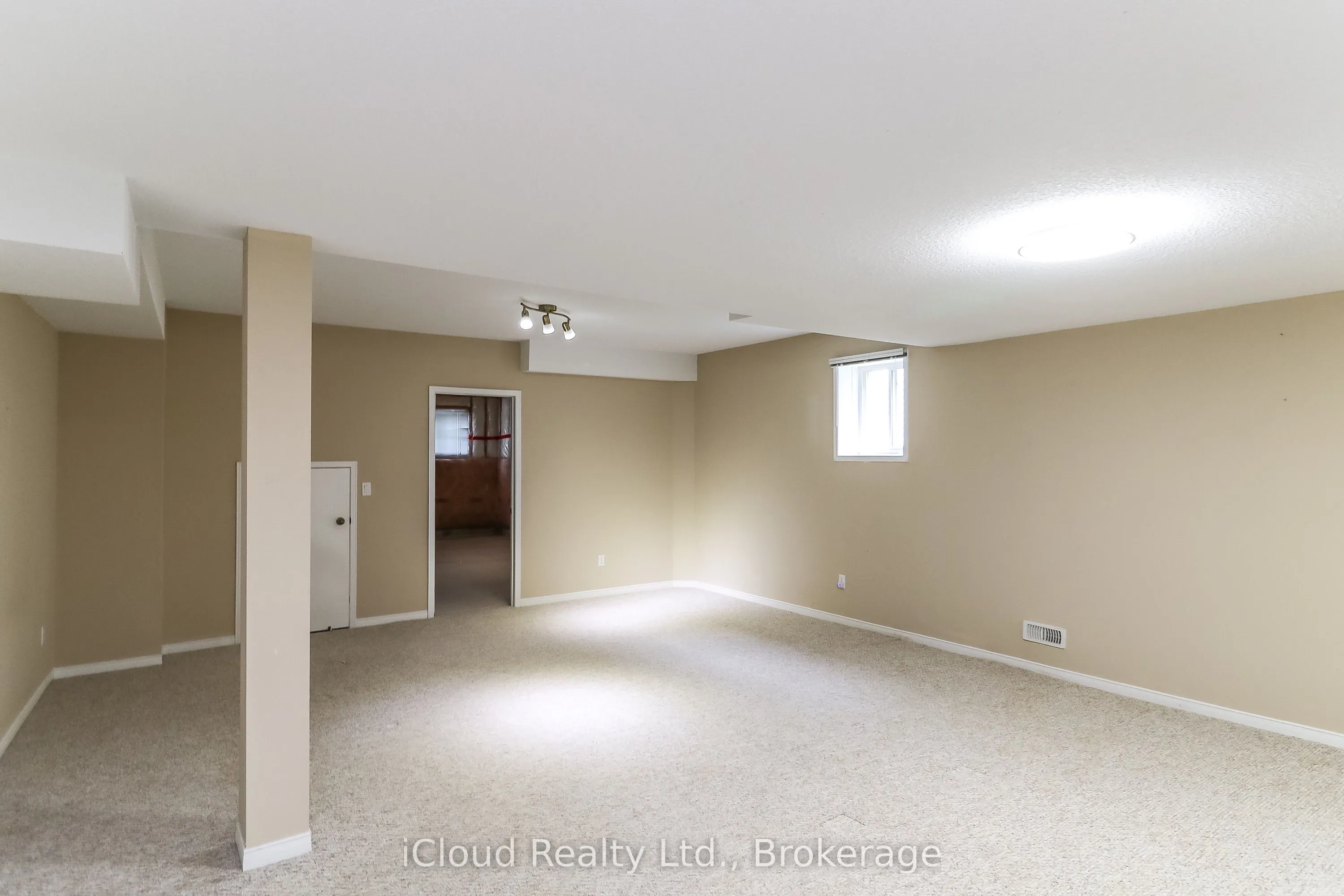 154 Royal Beech Drive