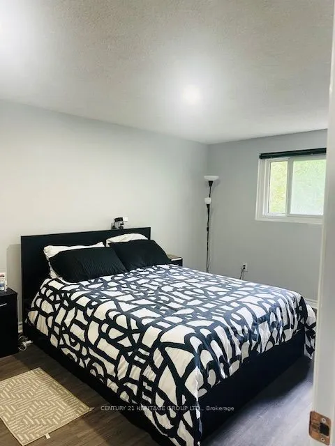 233 Innisfil Street, #12