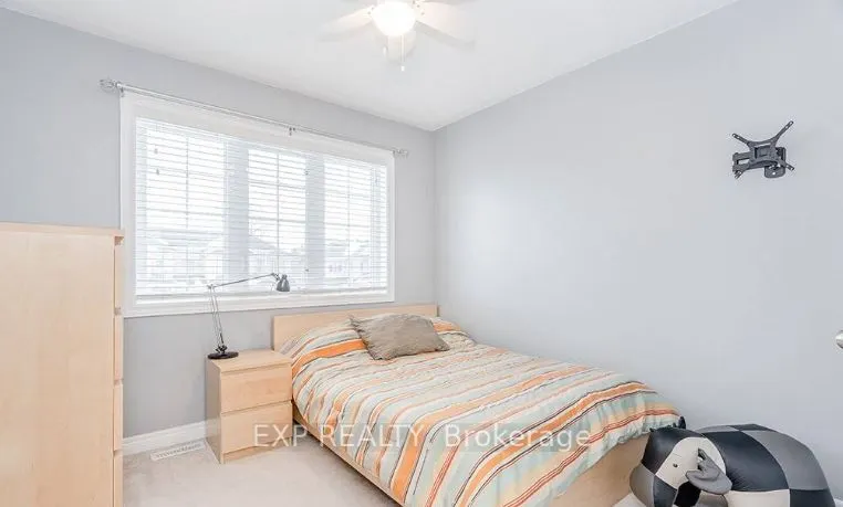 37 Pearcey Crescent