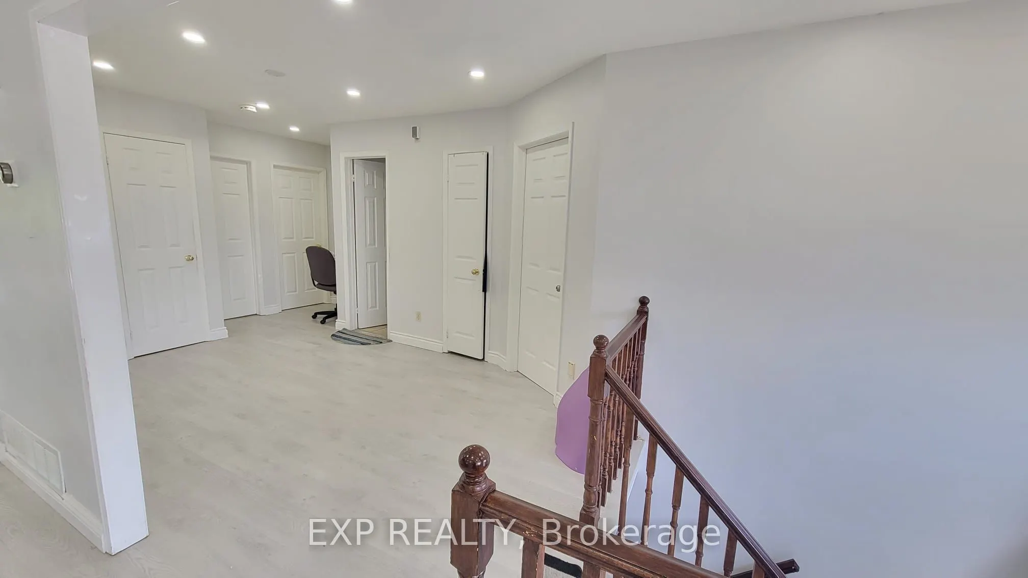 22 Engel Crescent