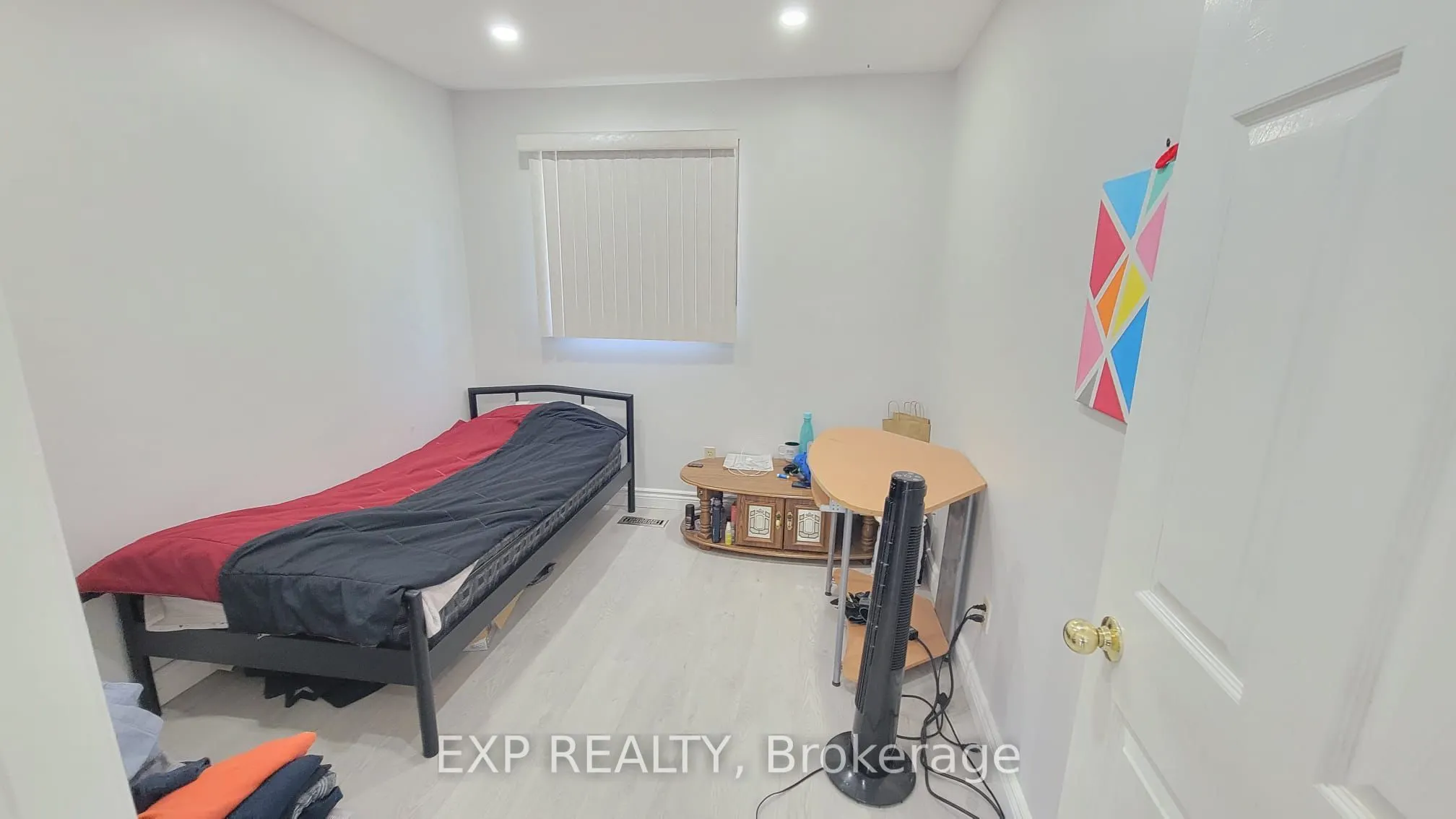 22 Engel Crescent