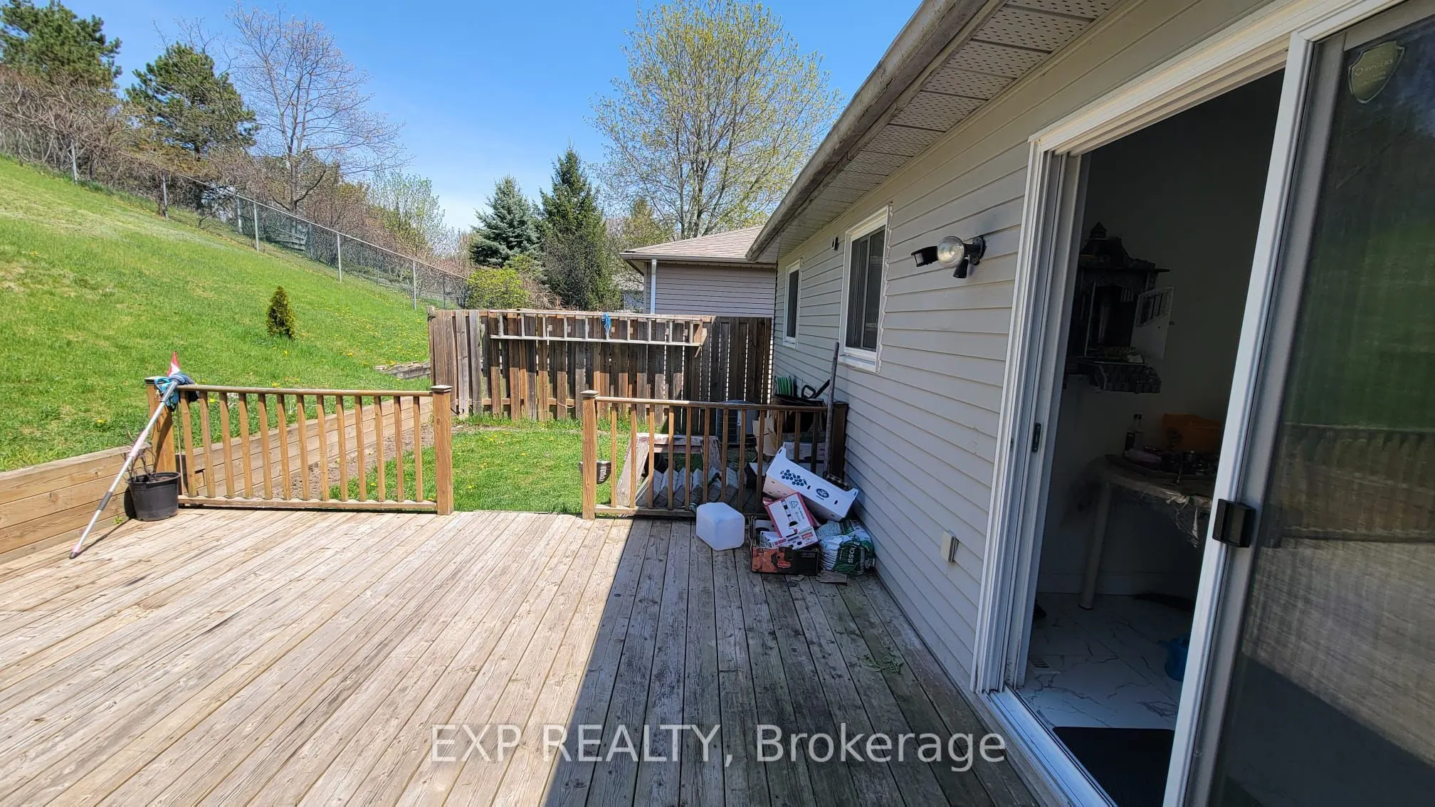 22 Engel Crescent