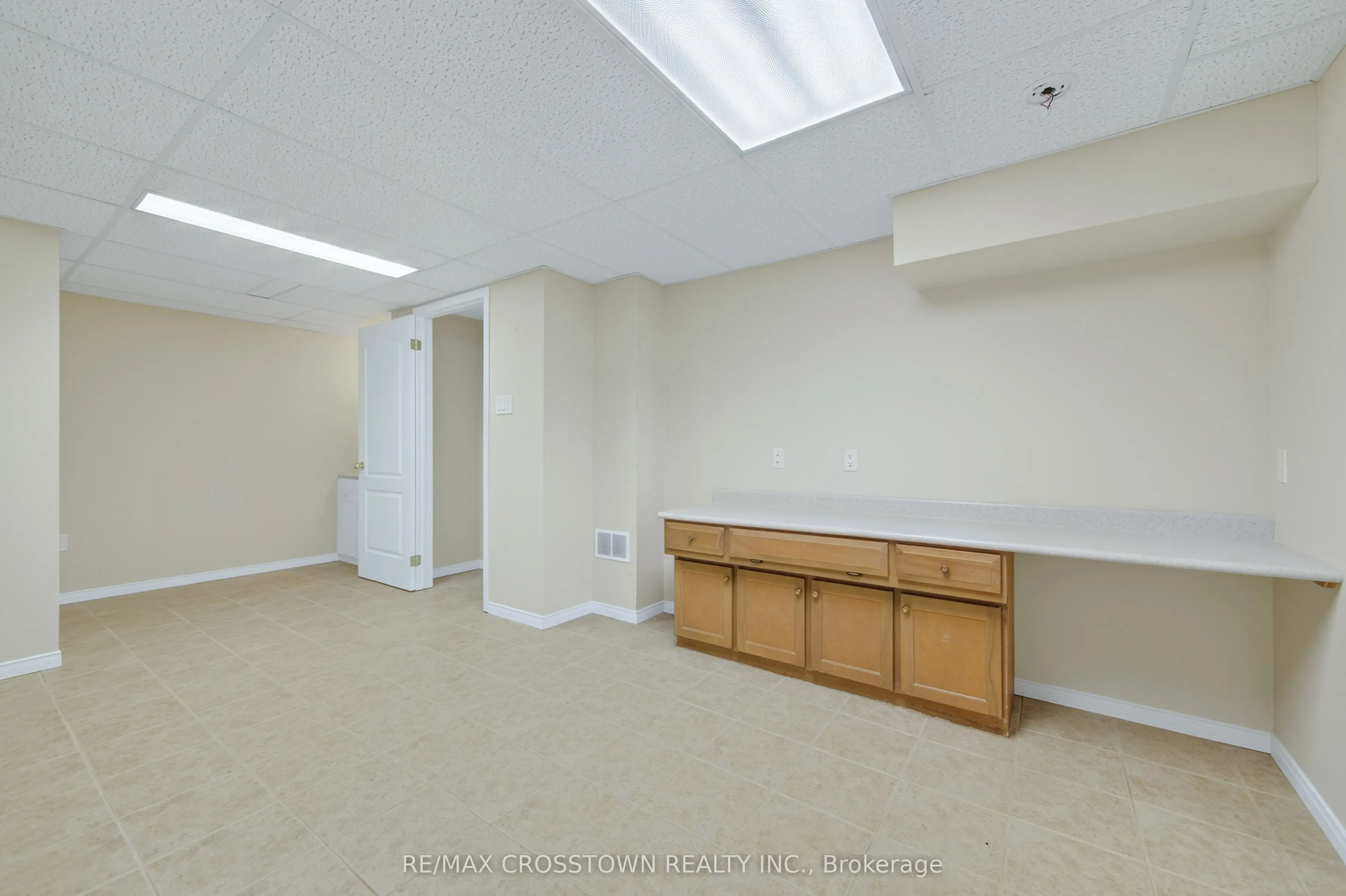 330 Harvie Road