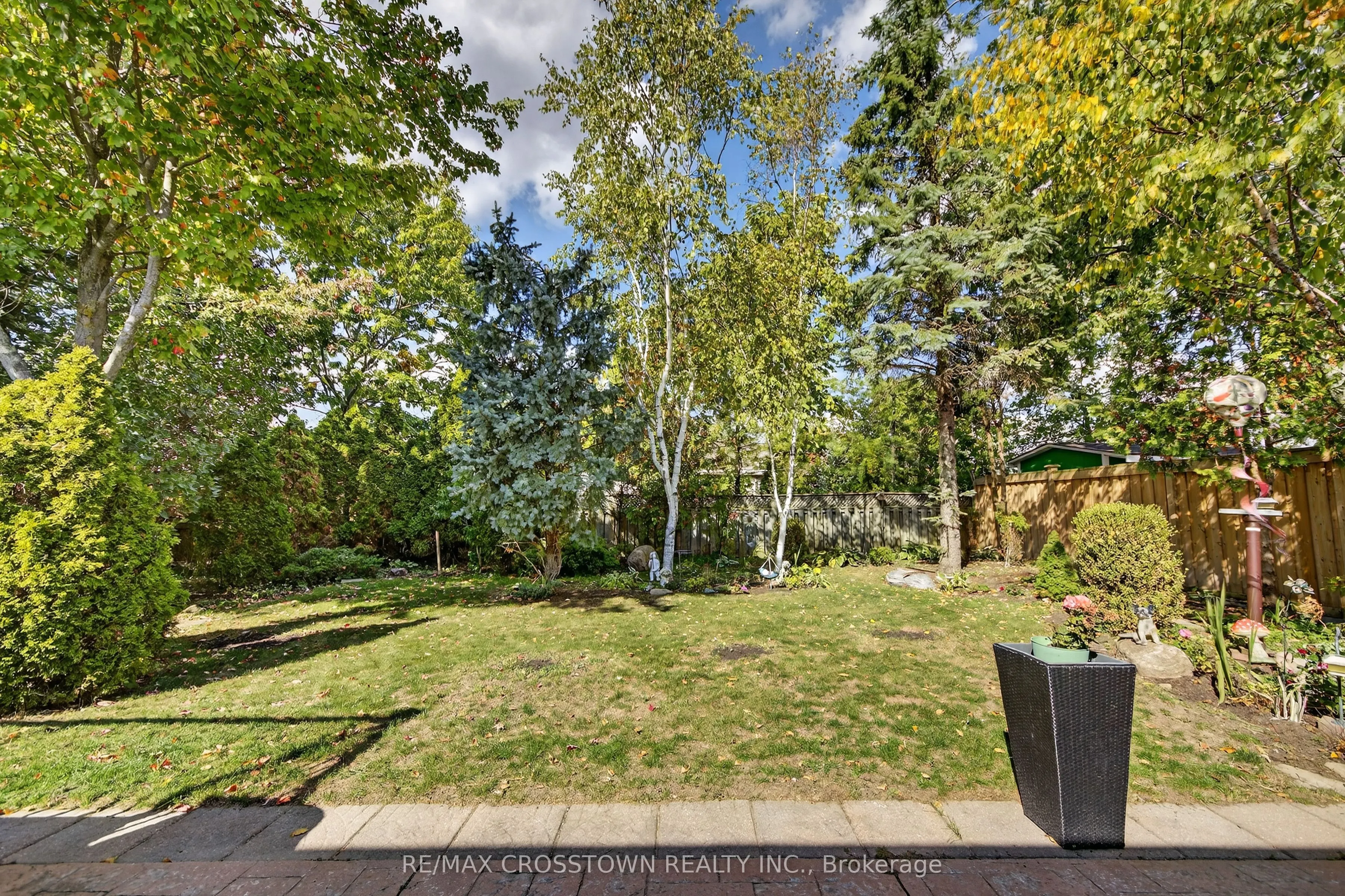 330 Harvie Road