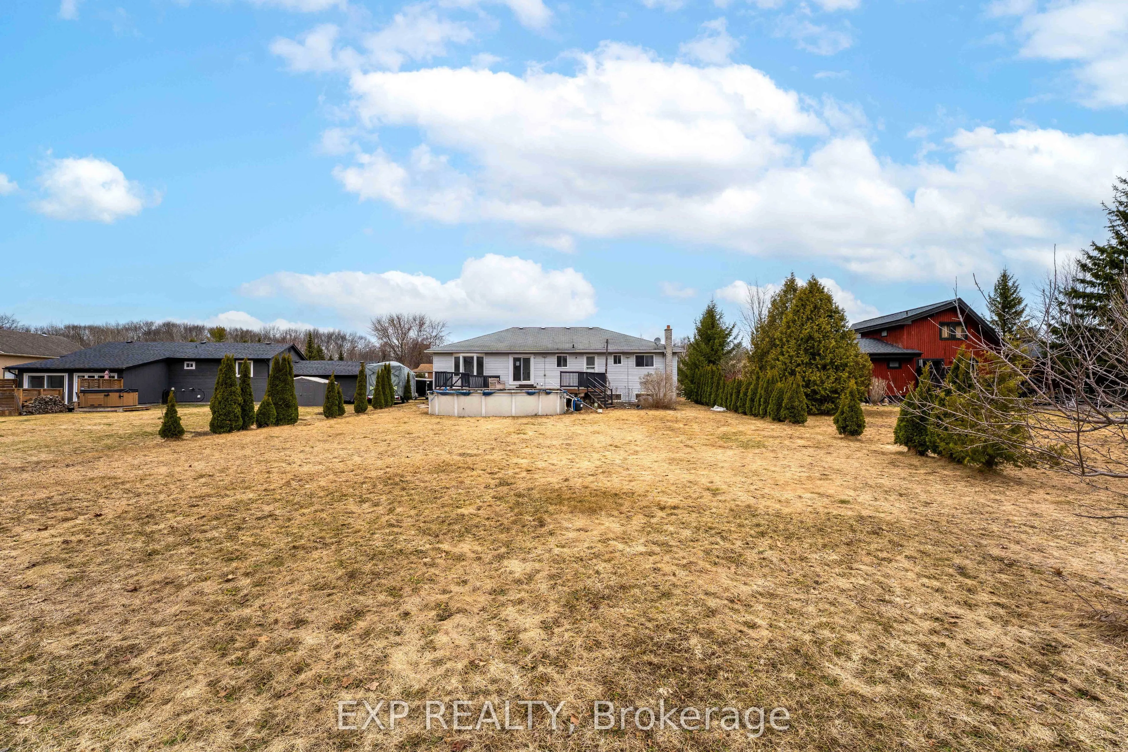 20 Wasaga Sands Drive