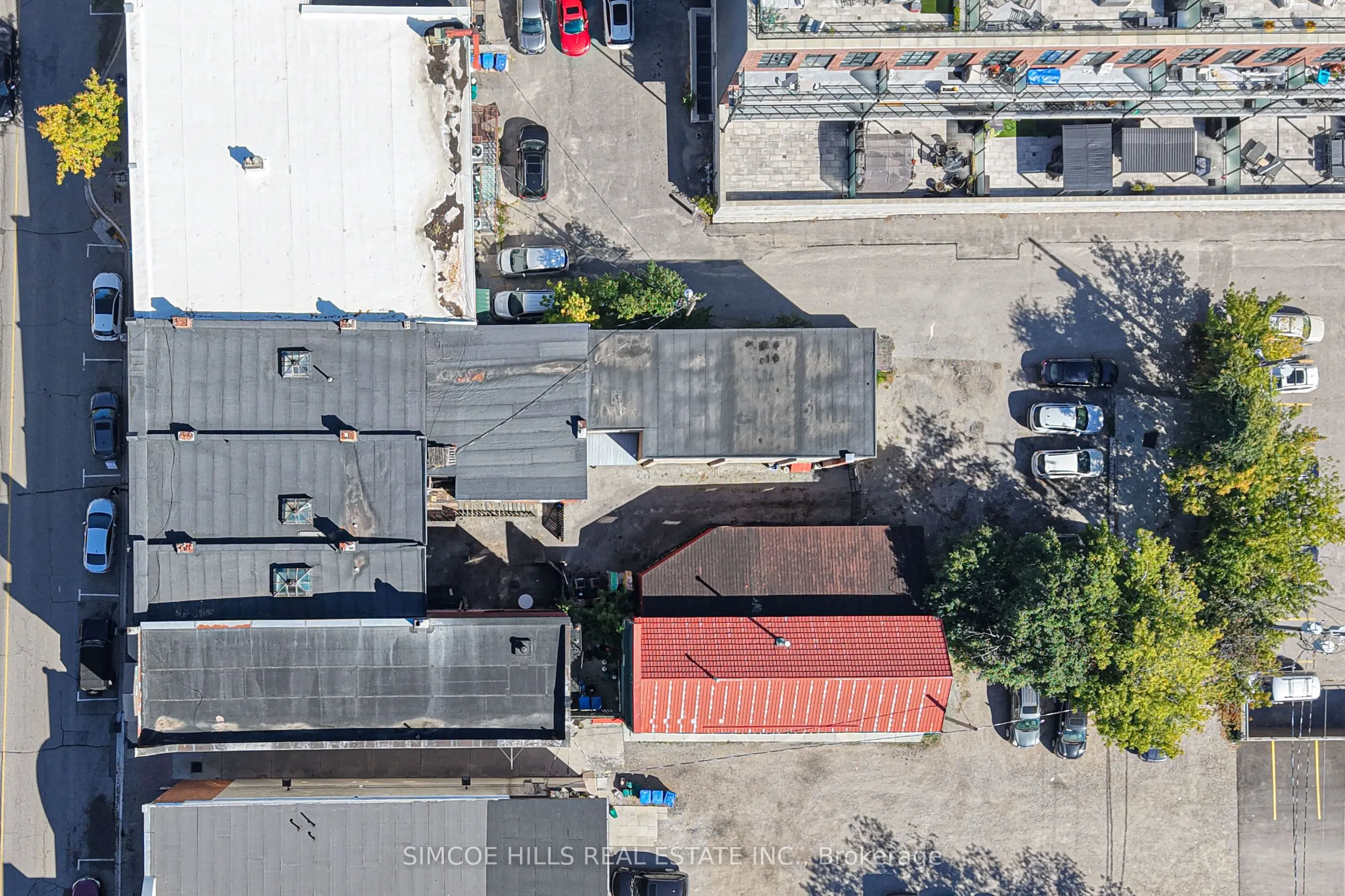 137 and 141 mississaga Street E