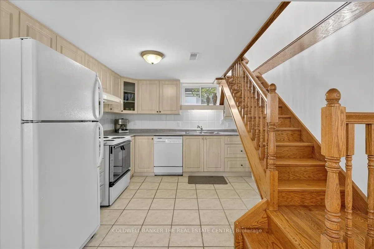 44 Glenwood Drive