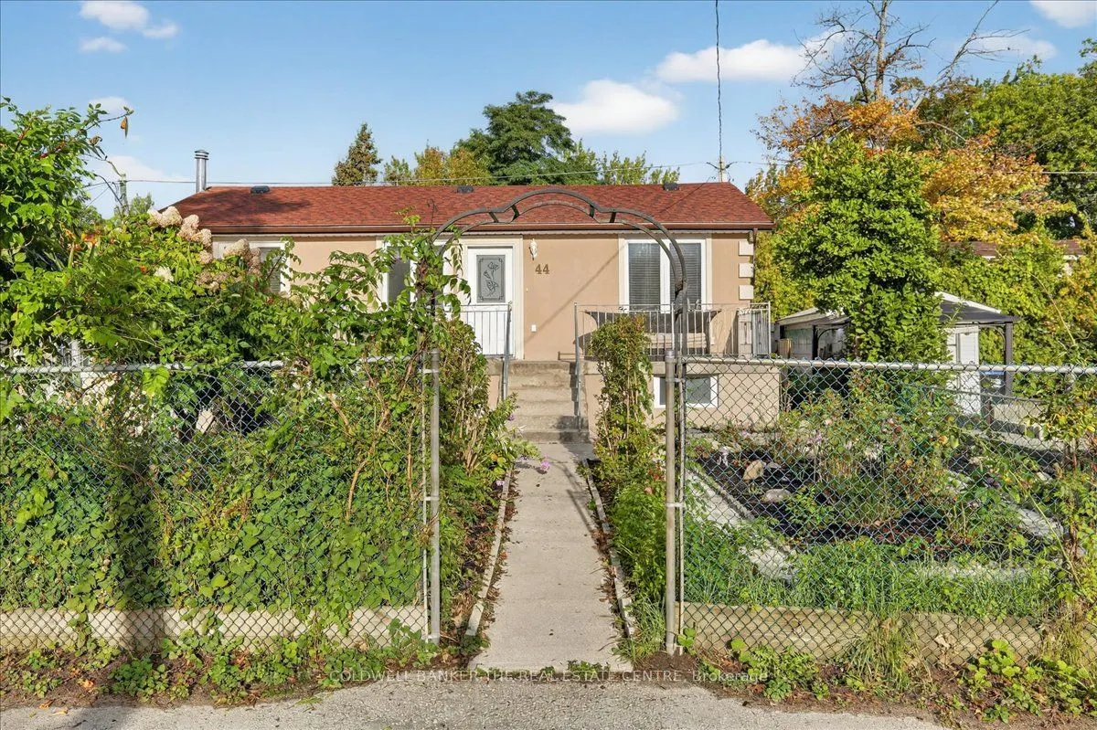 44 Glenwood Drive
