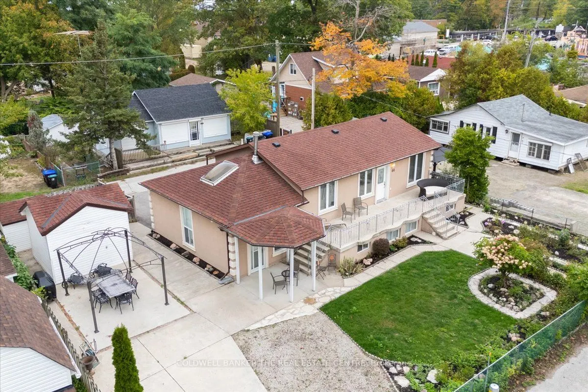 44 Glenwood Drive
