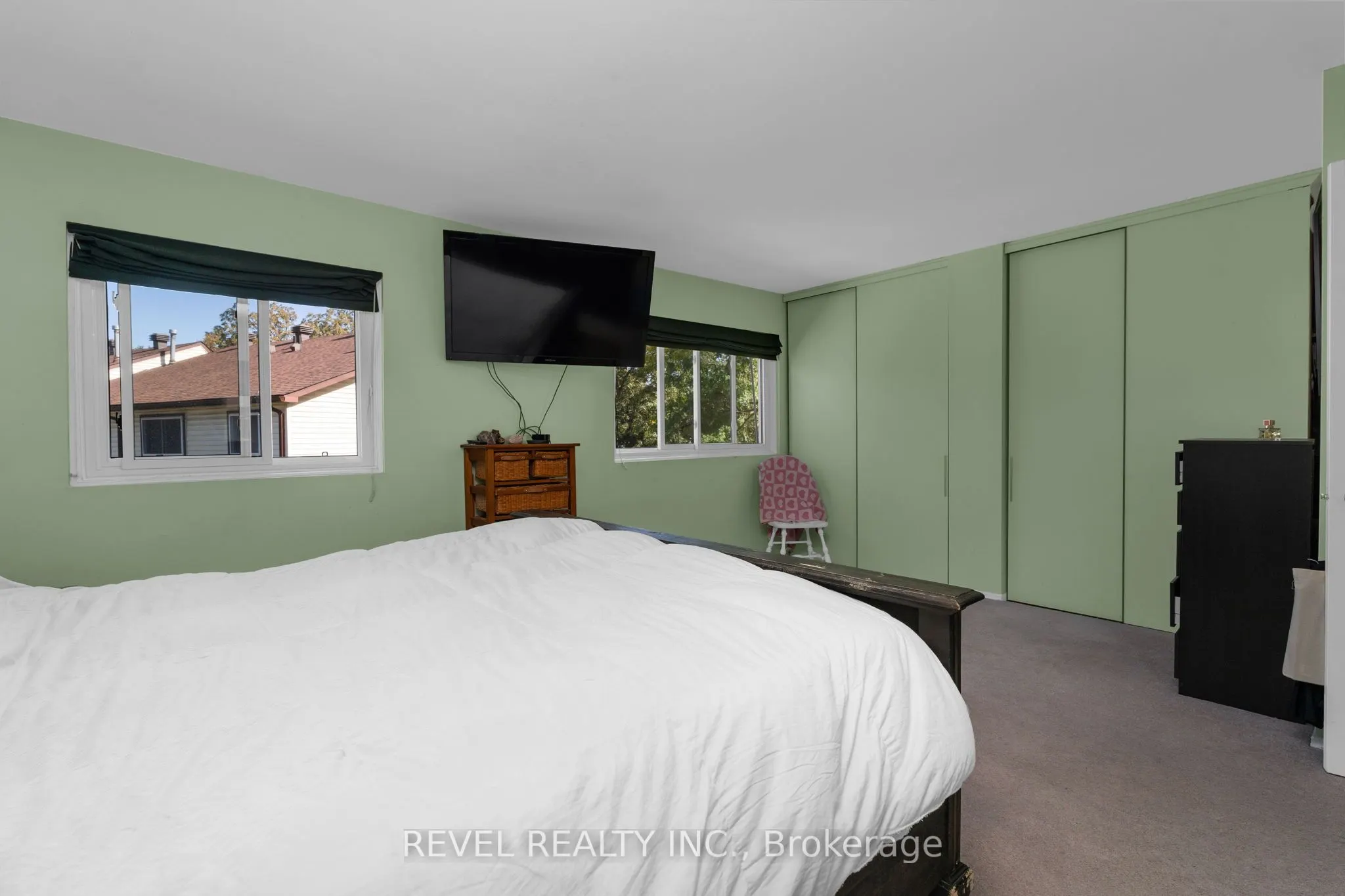 28 Donald Street, #68