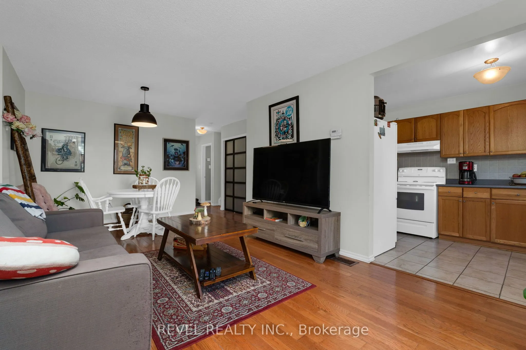 28 Donald Street, #68
