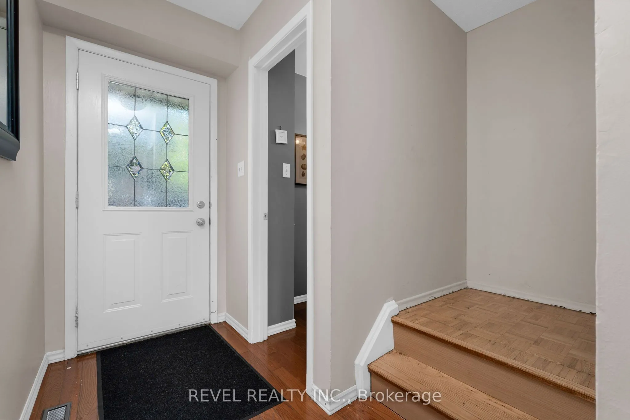 28 Donald Street, #68