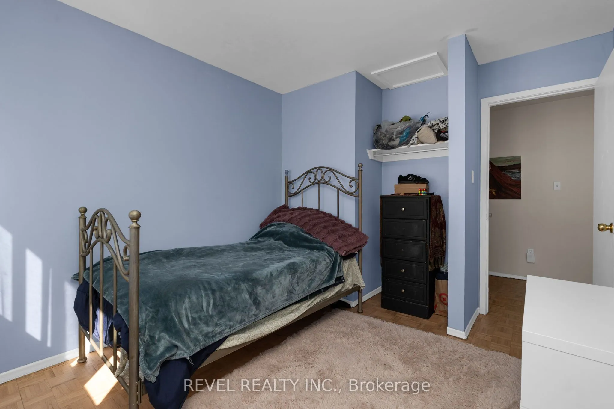 28 Donald Street, #68