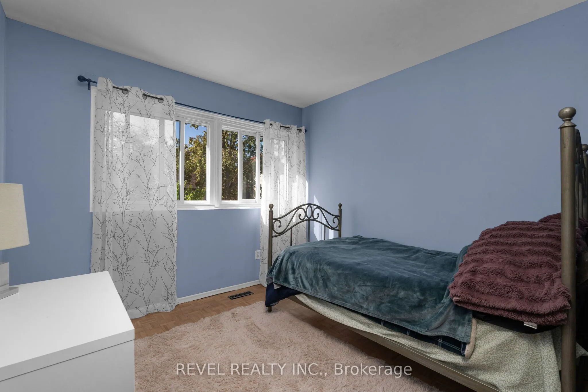 28 Donald Street, #68