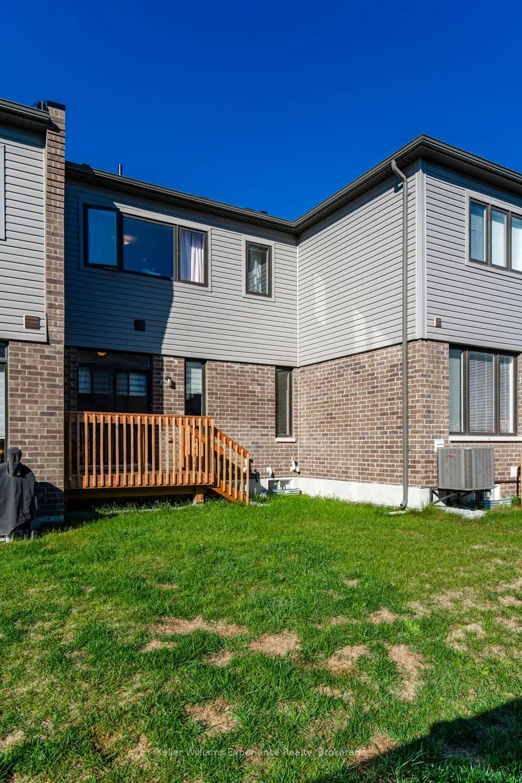12 Durham Avenue