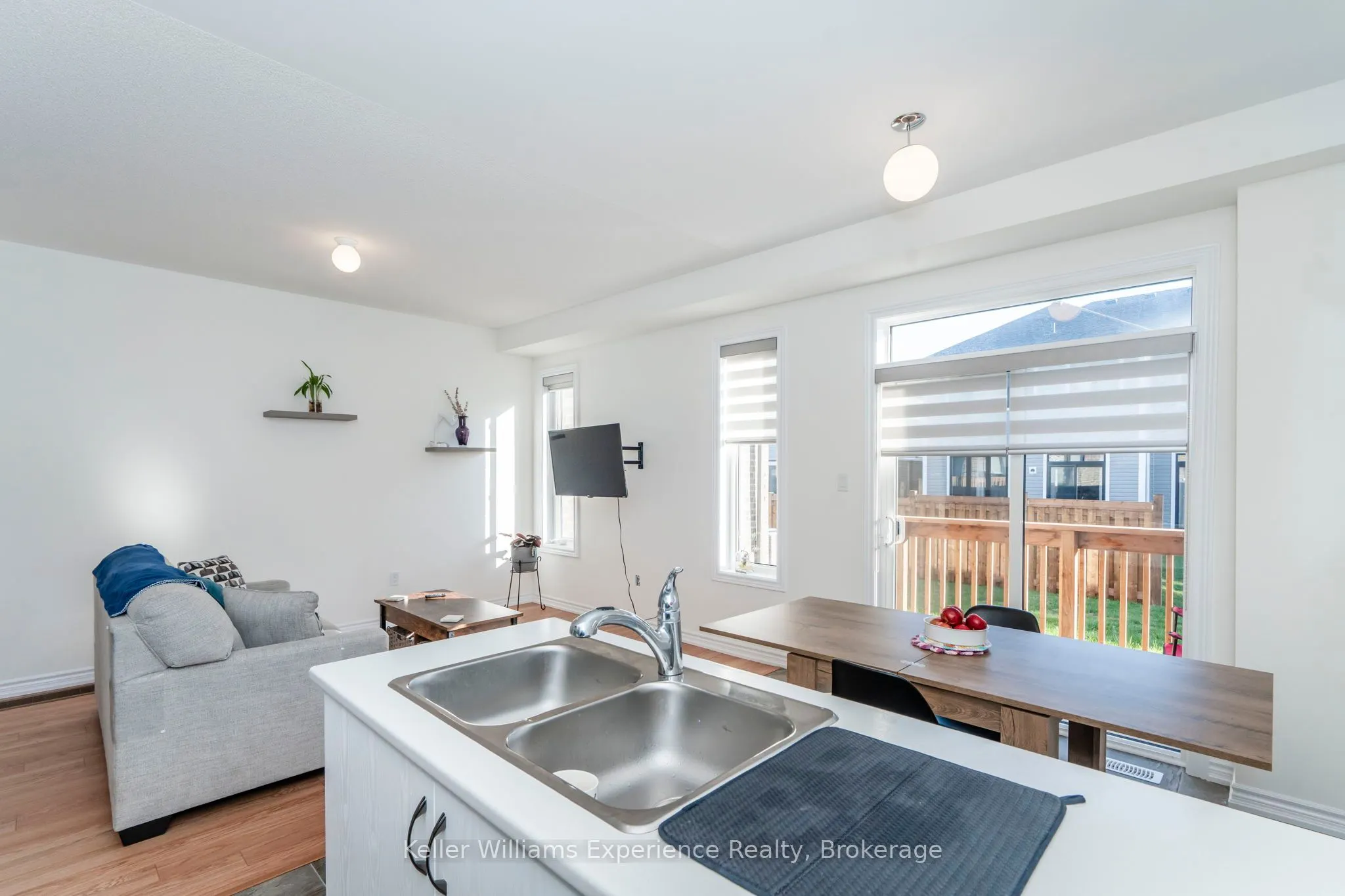 12 Durham Avenue