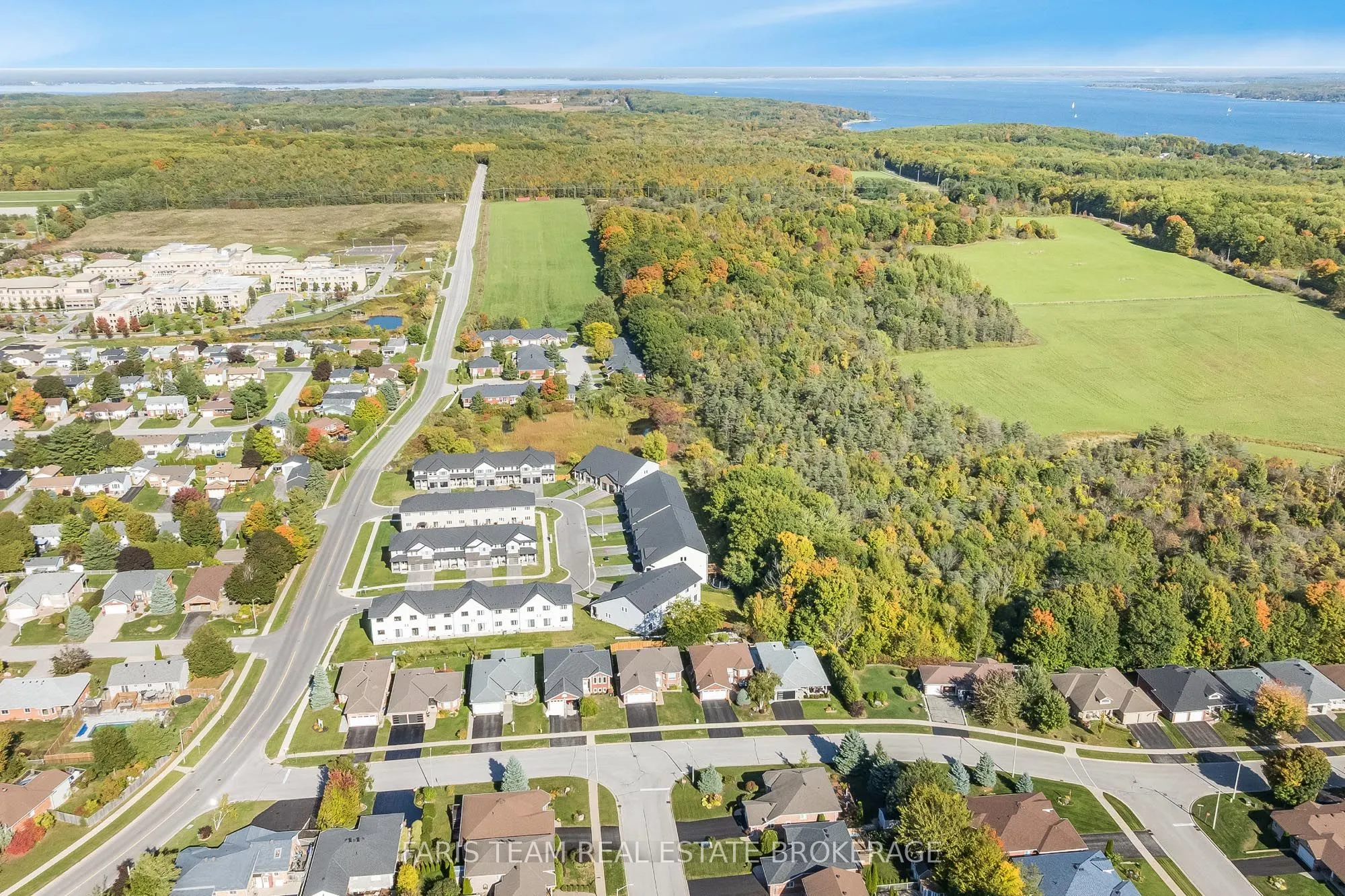16 Lahey Crescent