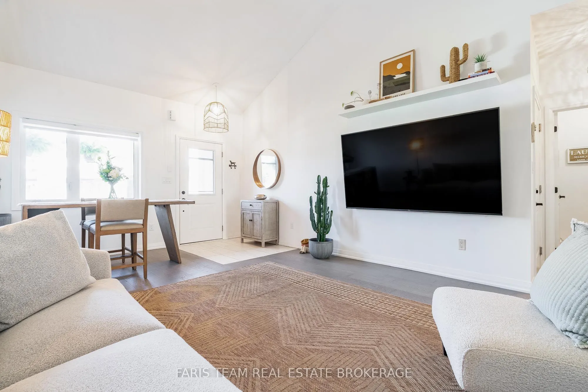 16 Lahey Crescent