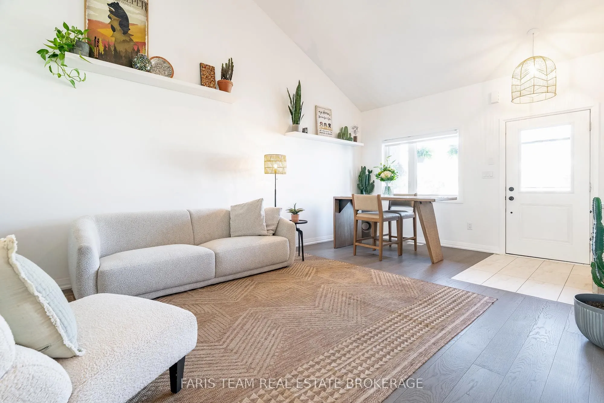 16 Lahey Crescent