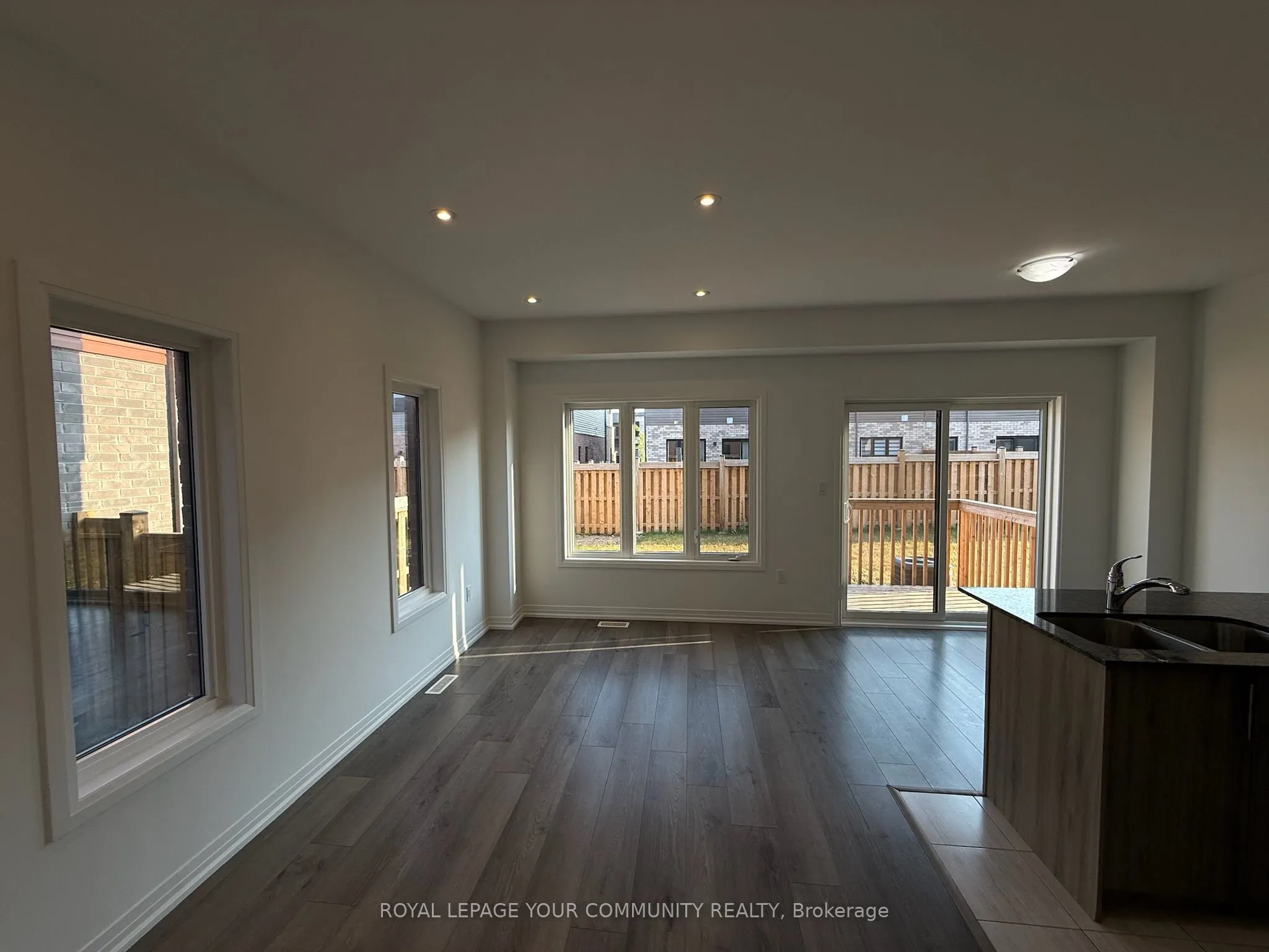 141 Turnberry Lane