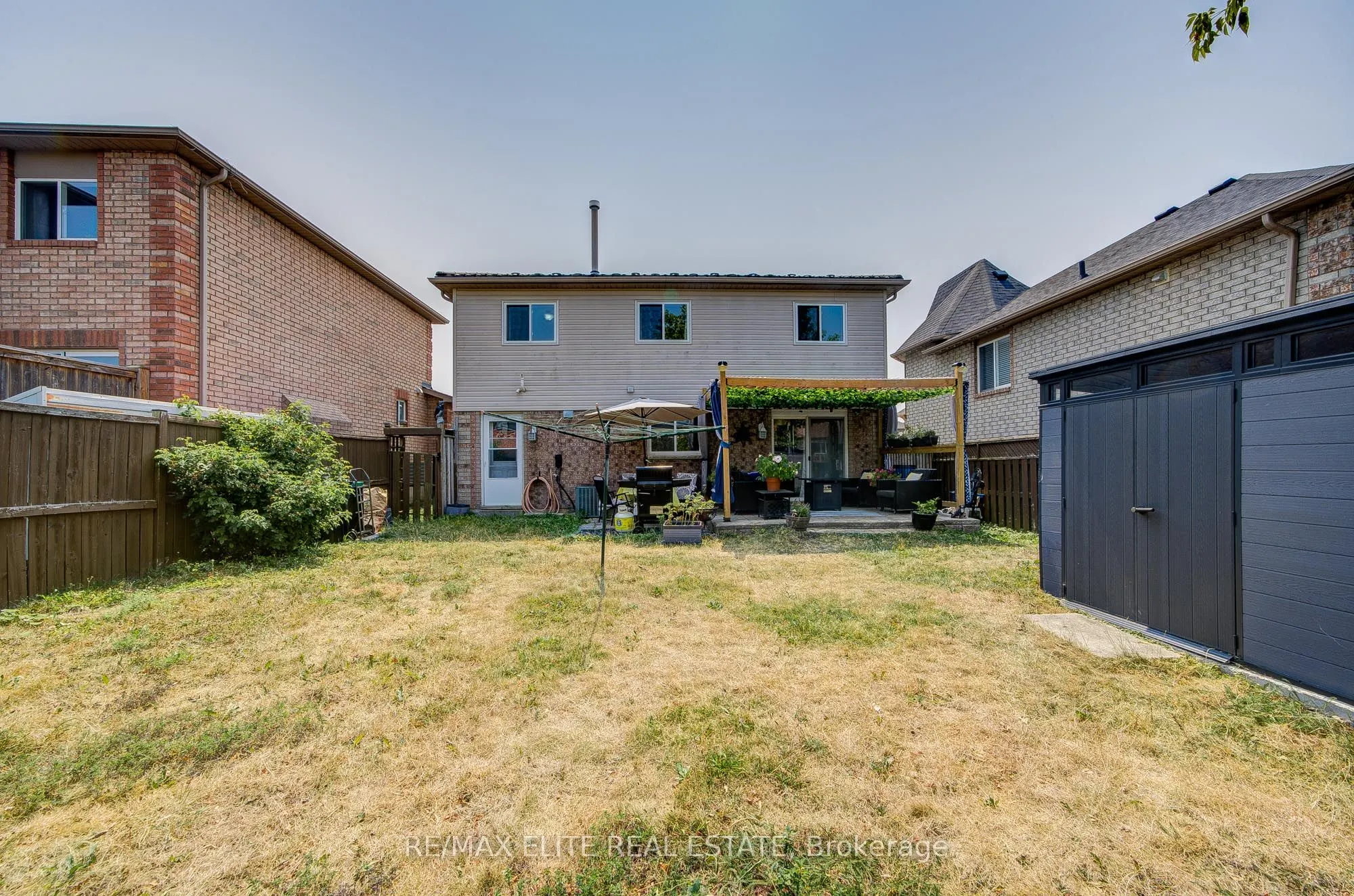 222 Country Lane