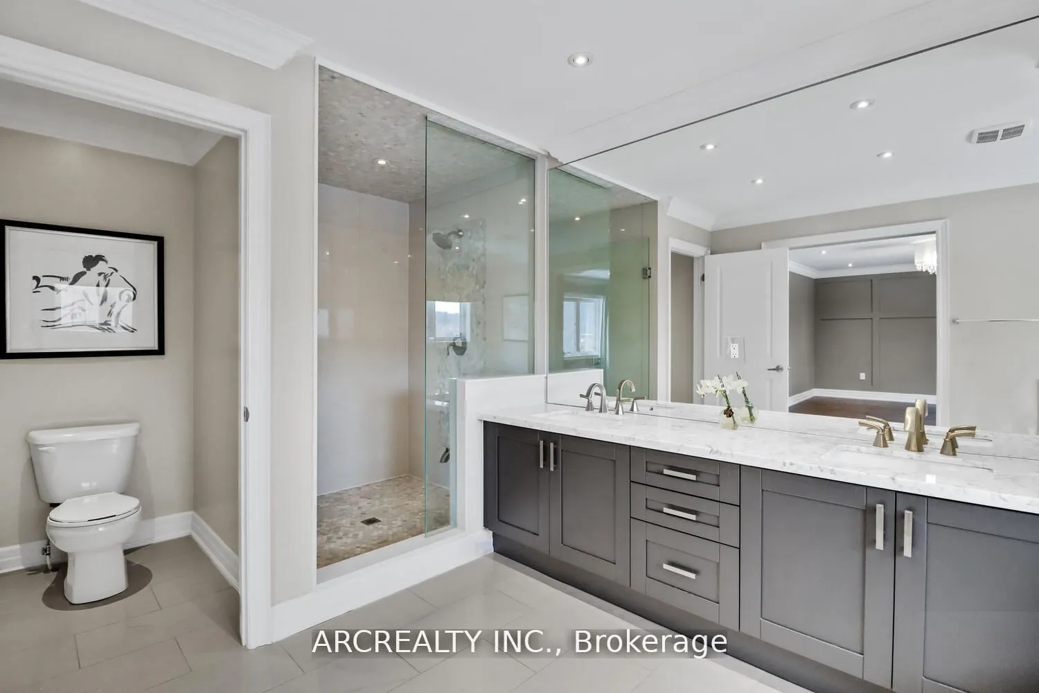 18 Moreau Way