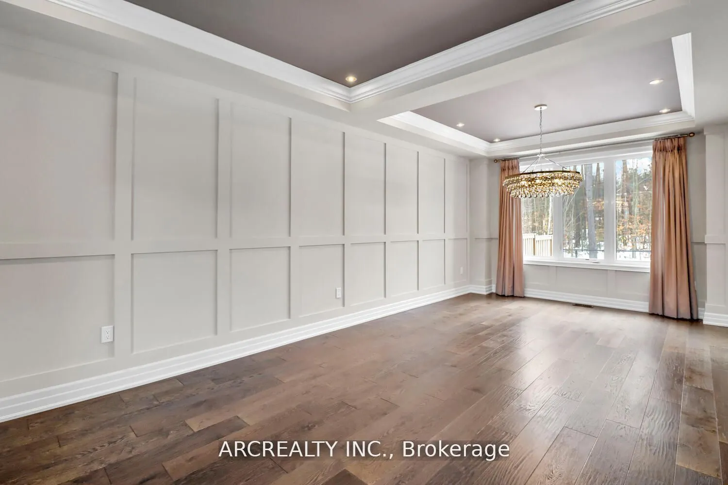 18 Moreau Way
