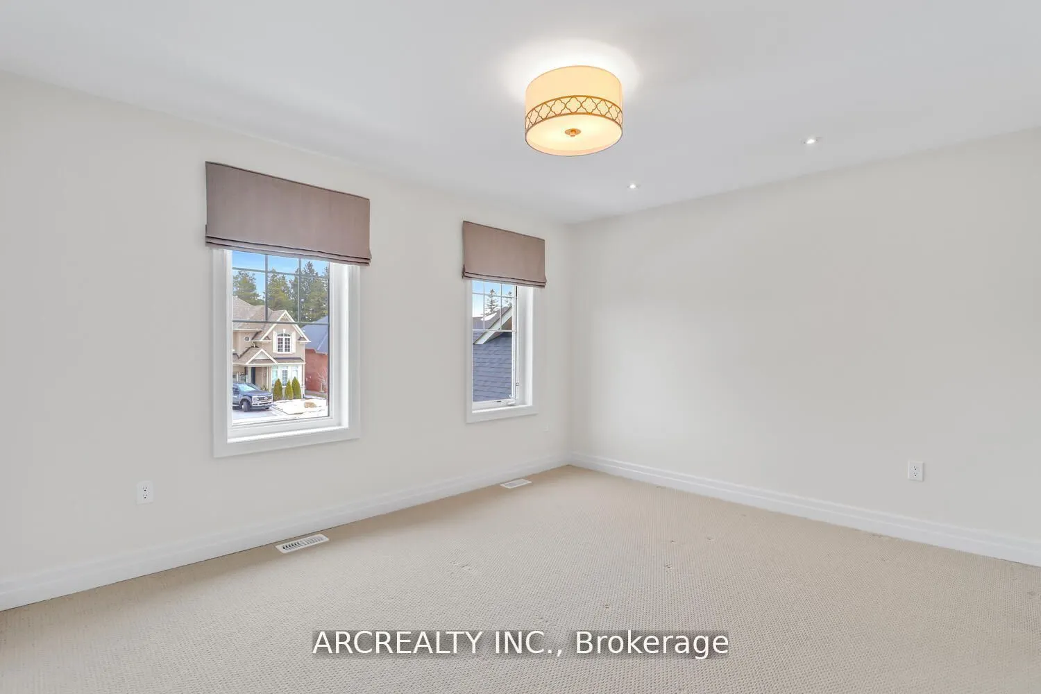 18 Moreau Way