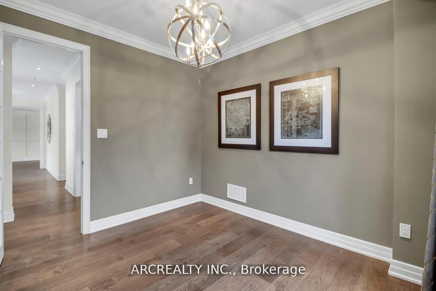 18 Moreau Way