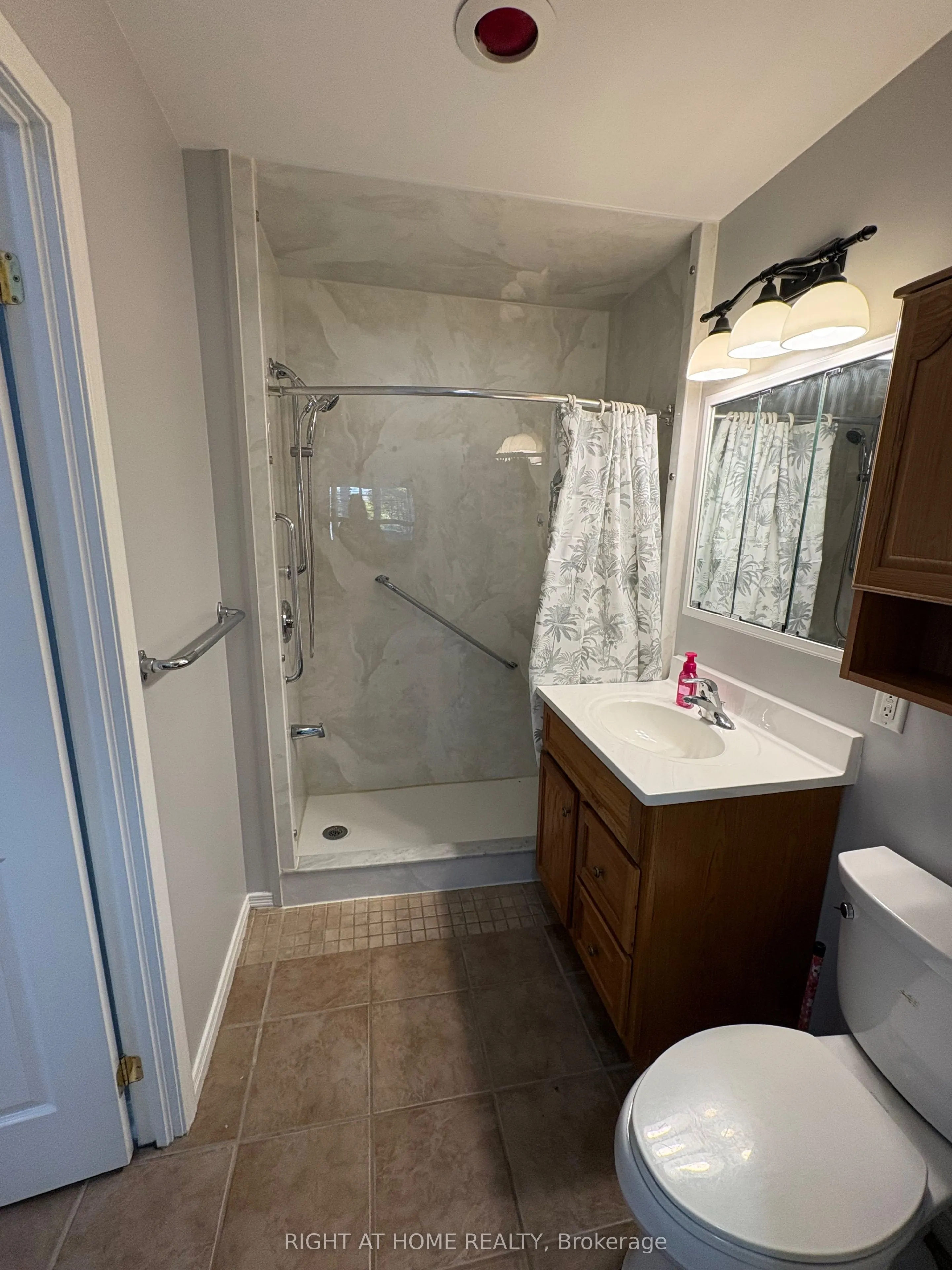 90 Dean Avenue, #101
