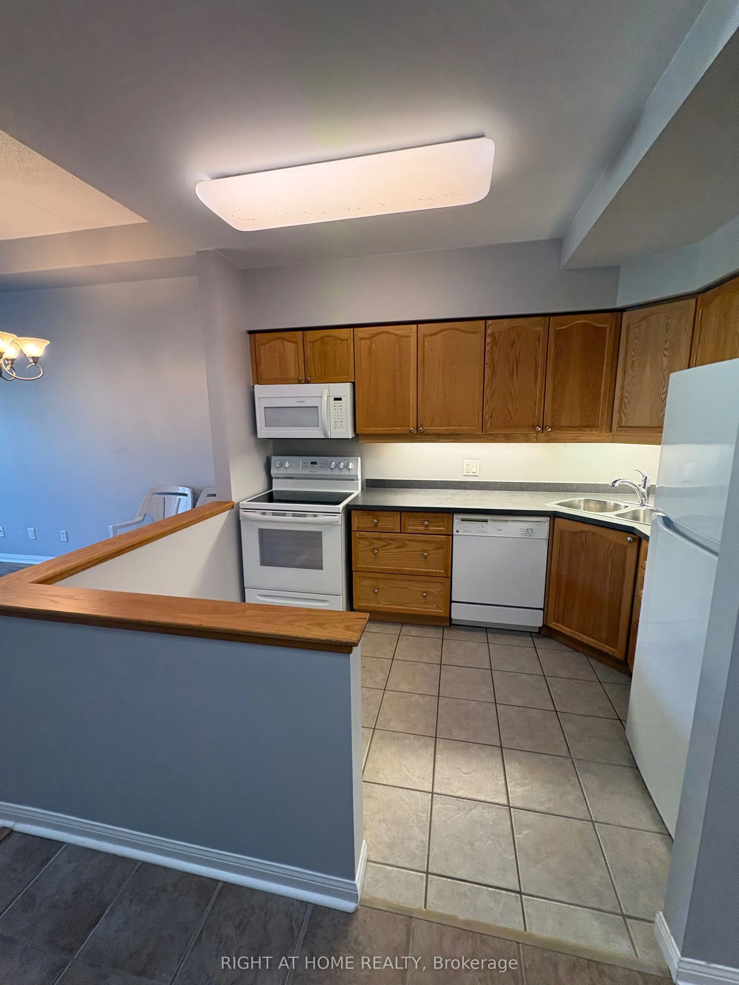 90 Dean Avenue, #101