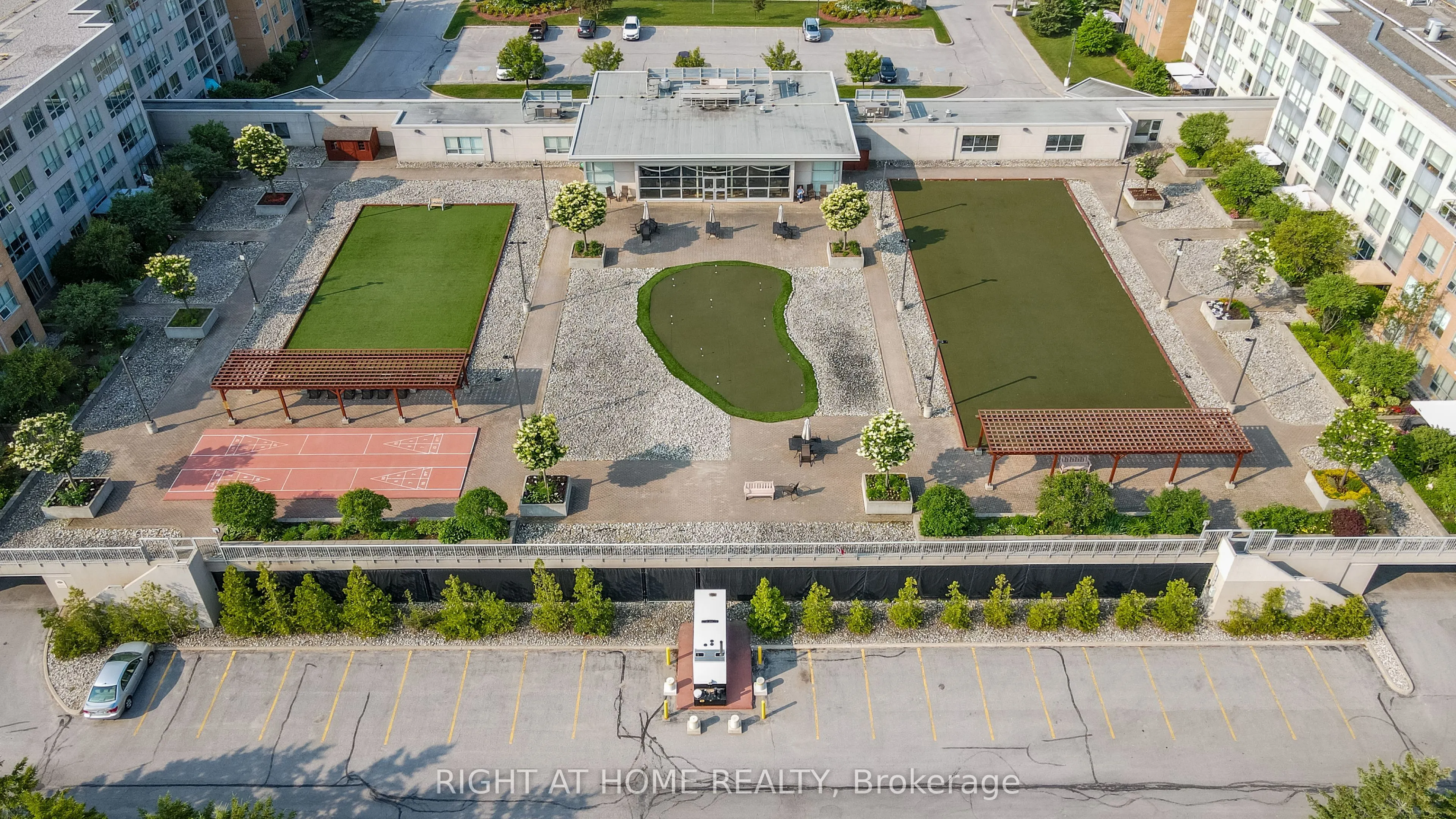 90 Dean Avenue, #101
